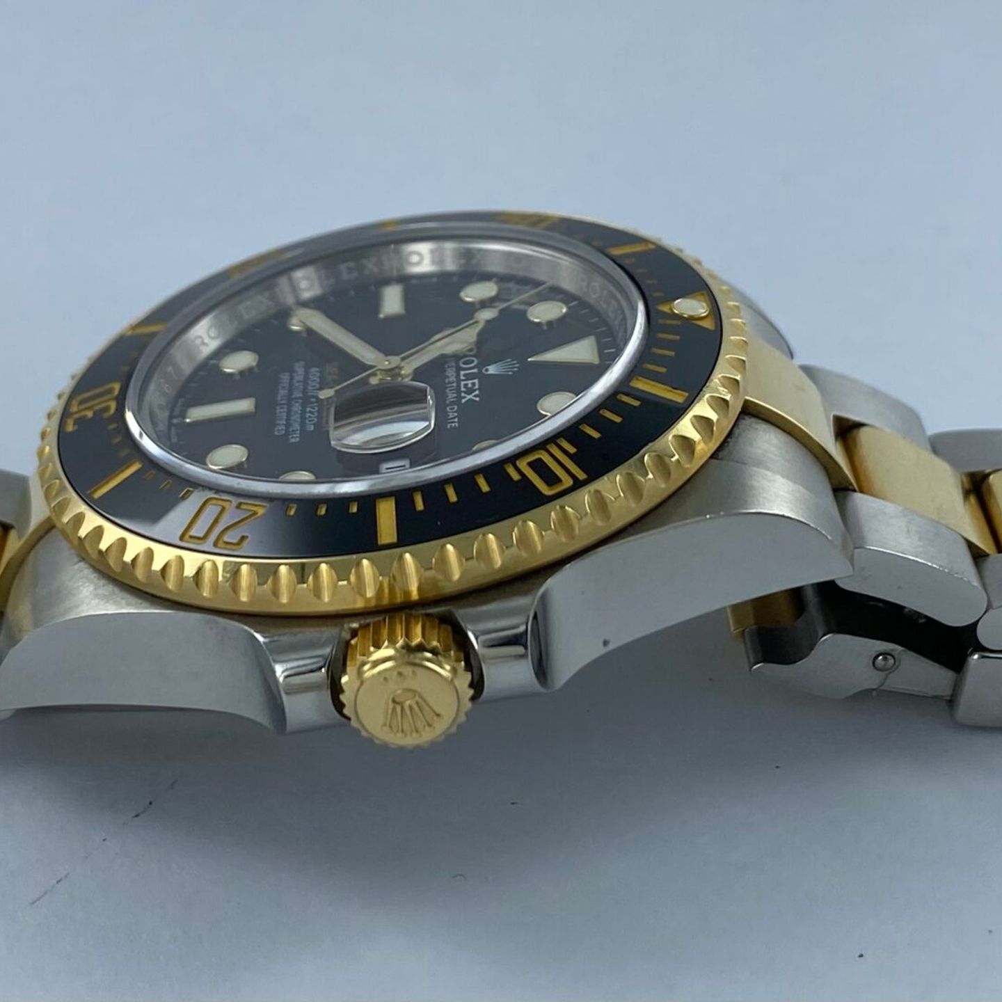 Rolex Sea-Dweller 126603 (2020) - Black dial 43 mm Gold/Steel case (3/7)