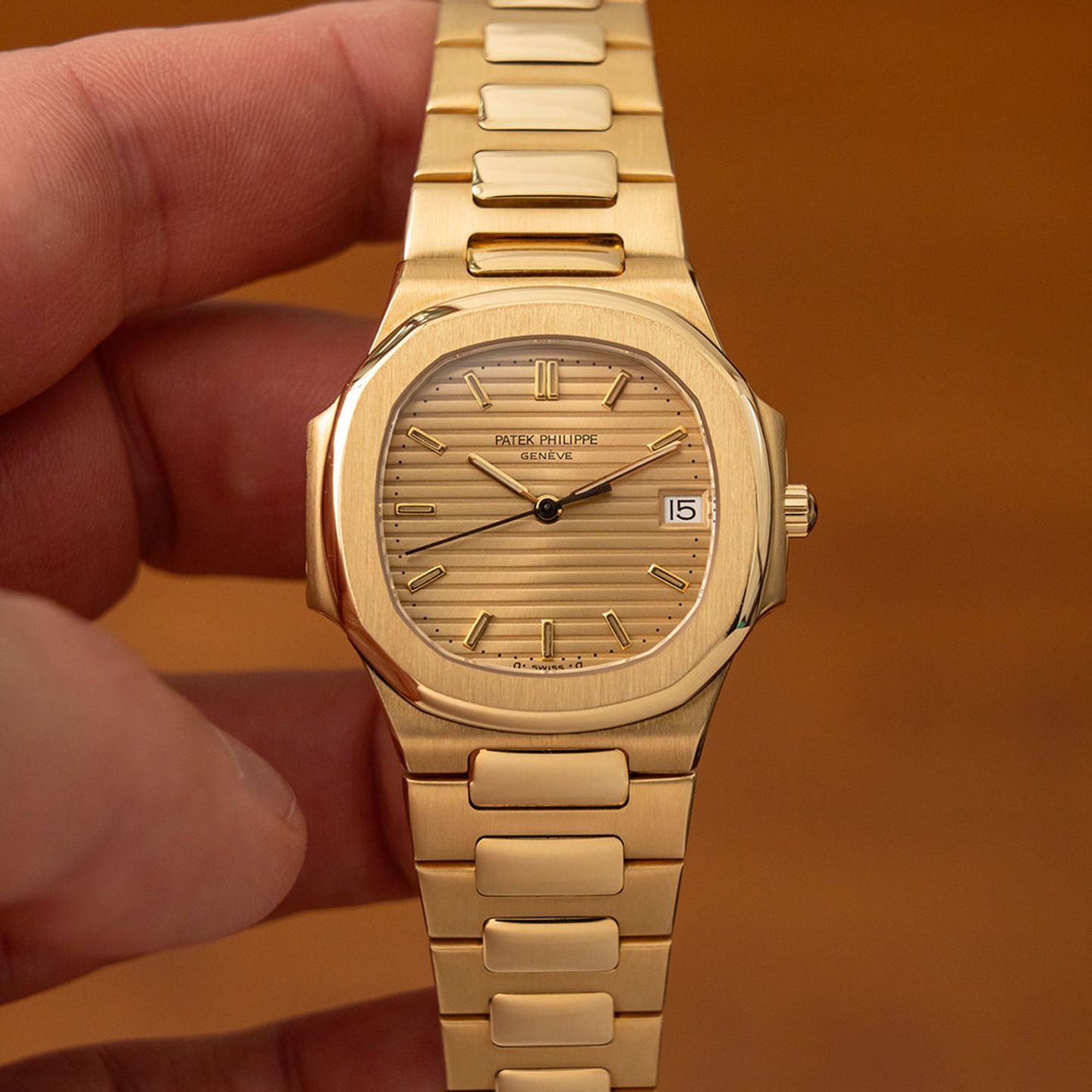 Patek Philippe Nautilus 3900 (1984) - 33mm Geelgoud (8/8)