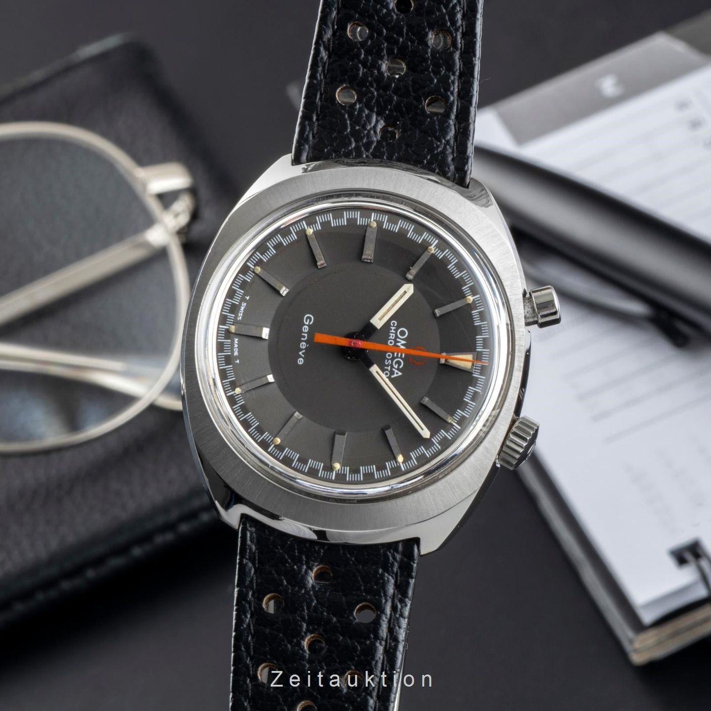 Omega Genève 145.01 (1968) - Grijs wijzerplaat 35mm Staal (1/8)