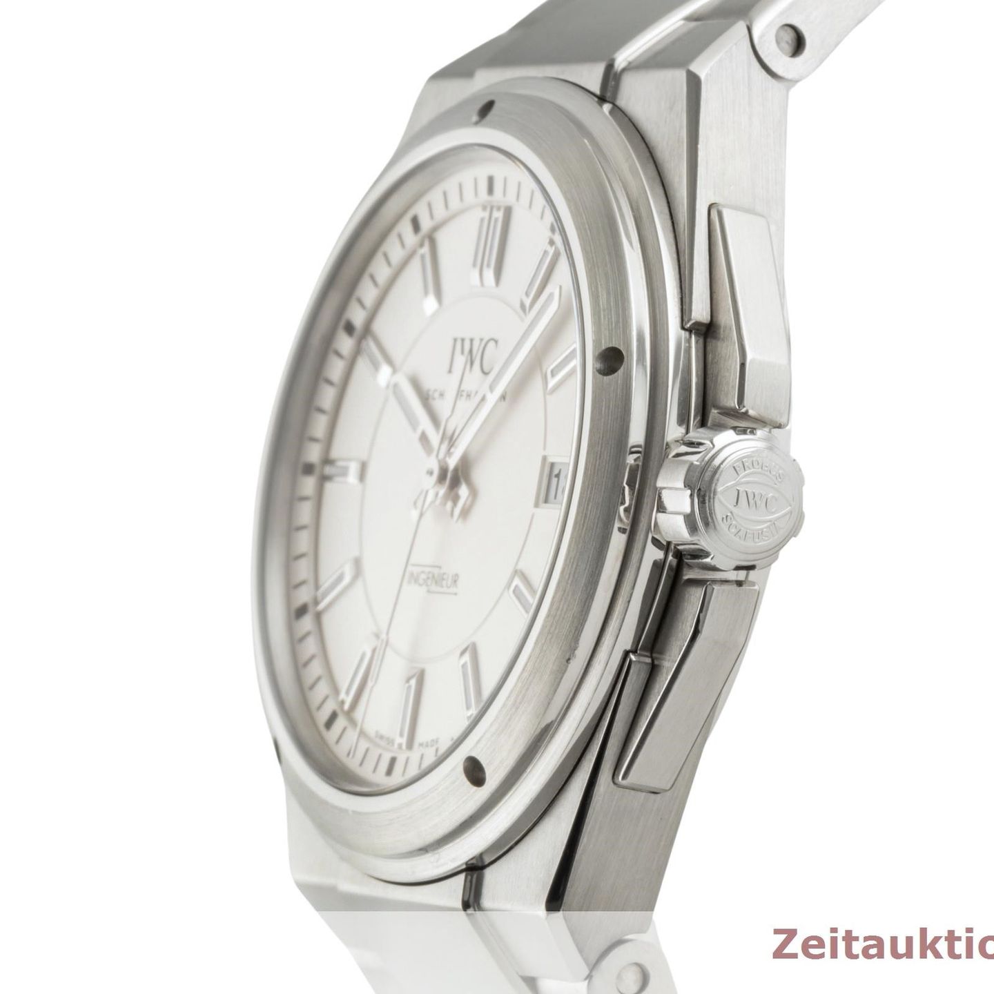 IWC Ingenieur Automatic IW323904 (2015) - Silver dial 40 mm Steel case (6/8)