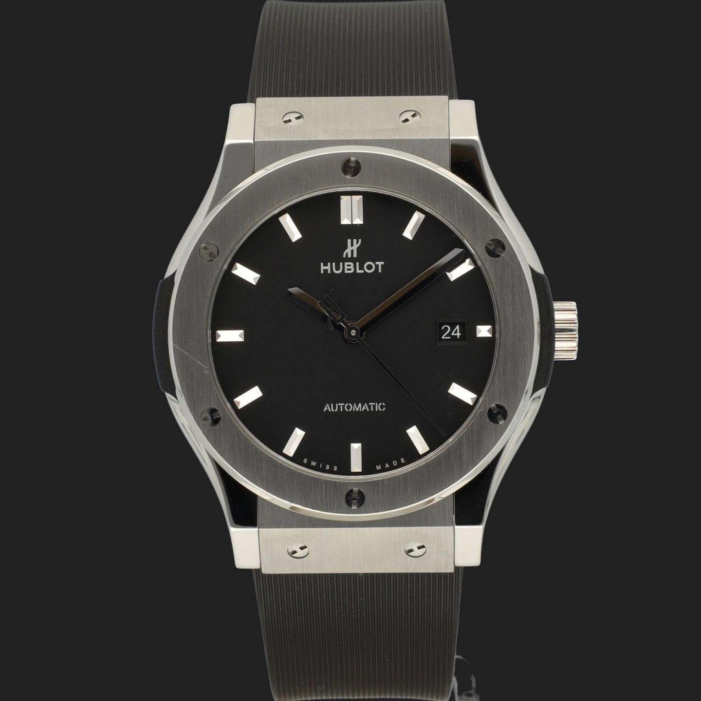 Hublot Classic Fusion 542.NX.1171.RX (Unknown (random serial)) - Black dial 42 mm Titanium case (3/8)