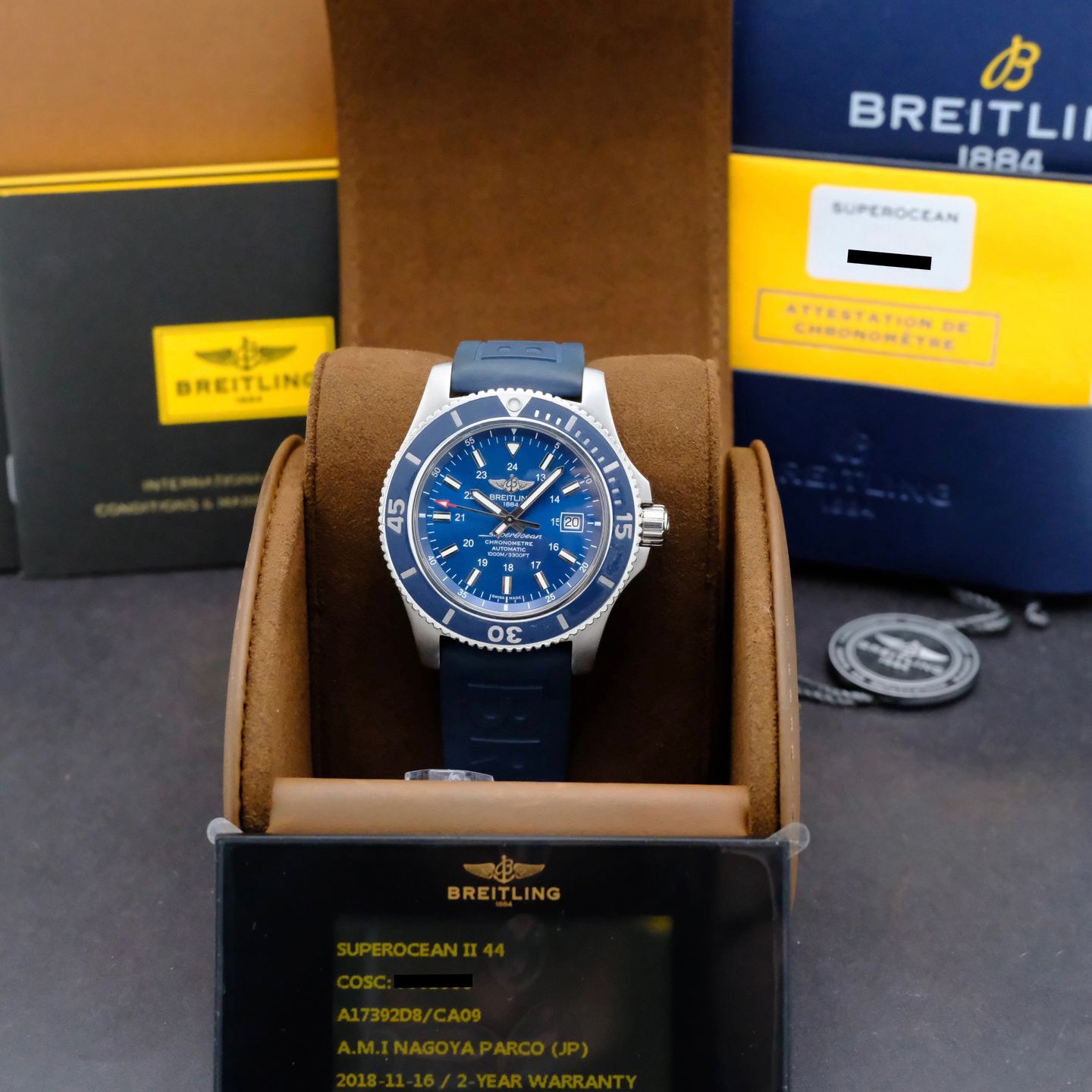 Breitling Superocean II 44 A17392 - (3/8)