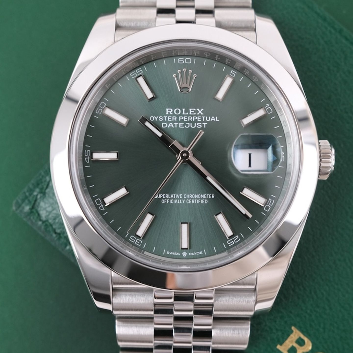 Rolex Datejust 41 126300 (2022) - 41 mm Steel case (1/8)