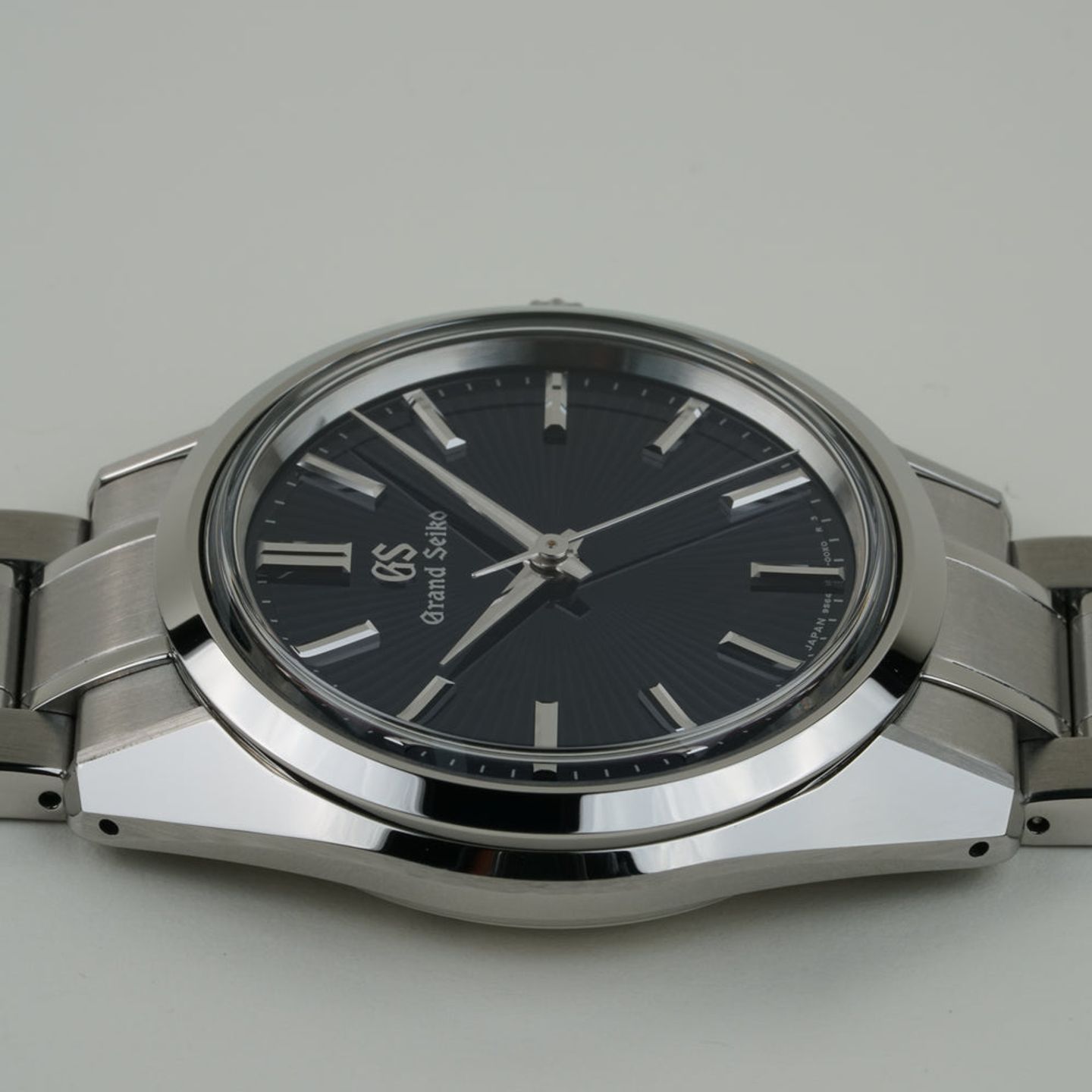 Grand Seiko Heritage Collection SBGW299 (2025) - Blauw wijzerplaat 37mm Staal (6/8)