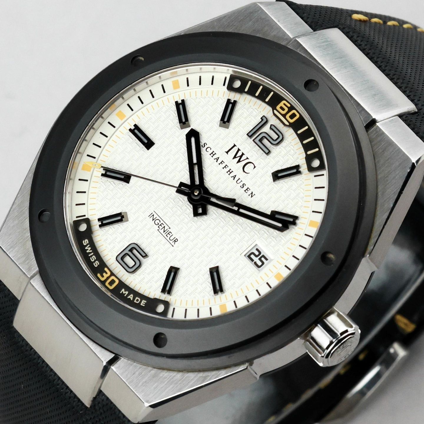 IWC Ingenieur Automatic IW323402 (2011) - White dial 44 mm Ceramic case (5/8)