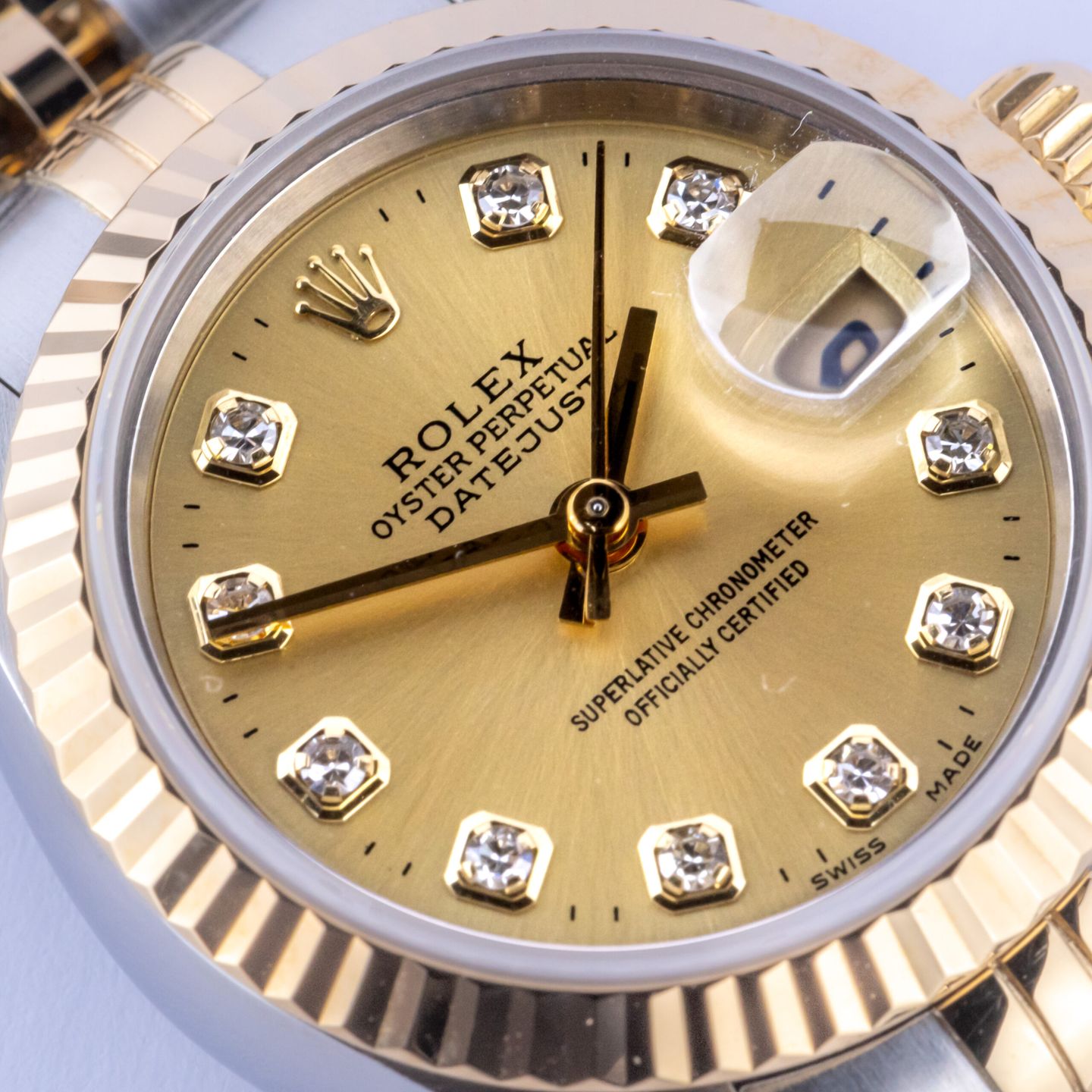 Rolex Lady-Datejust 69173 (1989) - Champagne wijzerplaat 26mm Goud/Staal (2/8)
