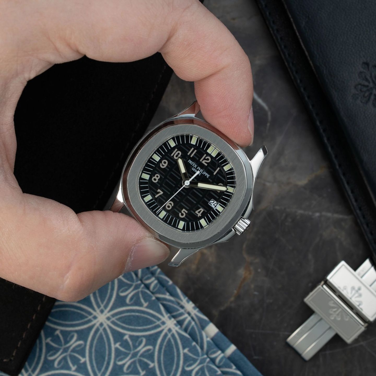 Patek Philippe Aquanaut 5064 (2006) - 37mm Staal (4/6)