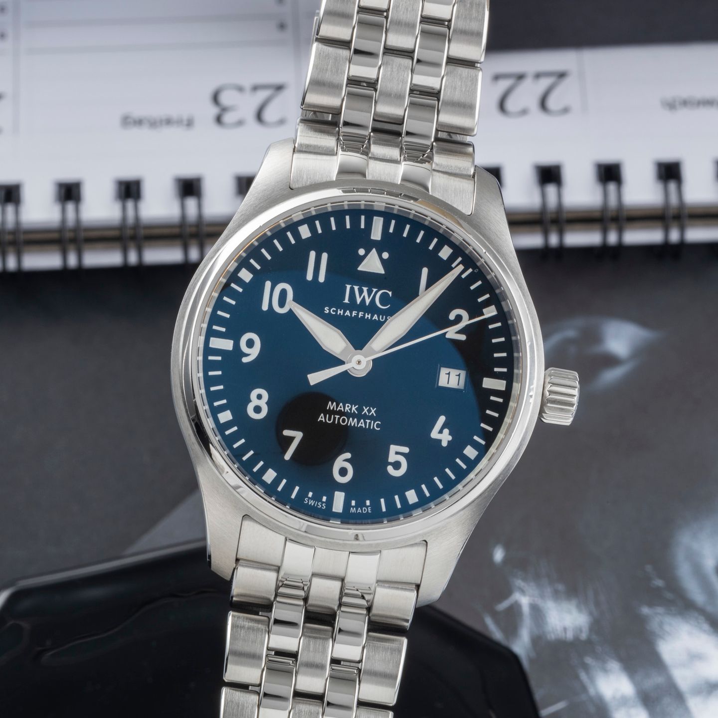 IWC Pilot Mark IW328202 - (3/8)