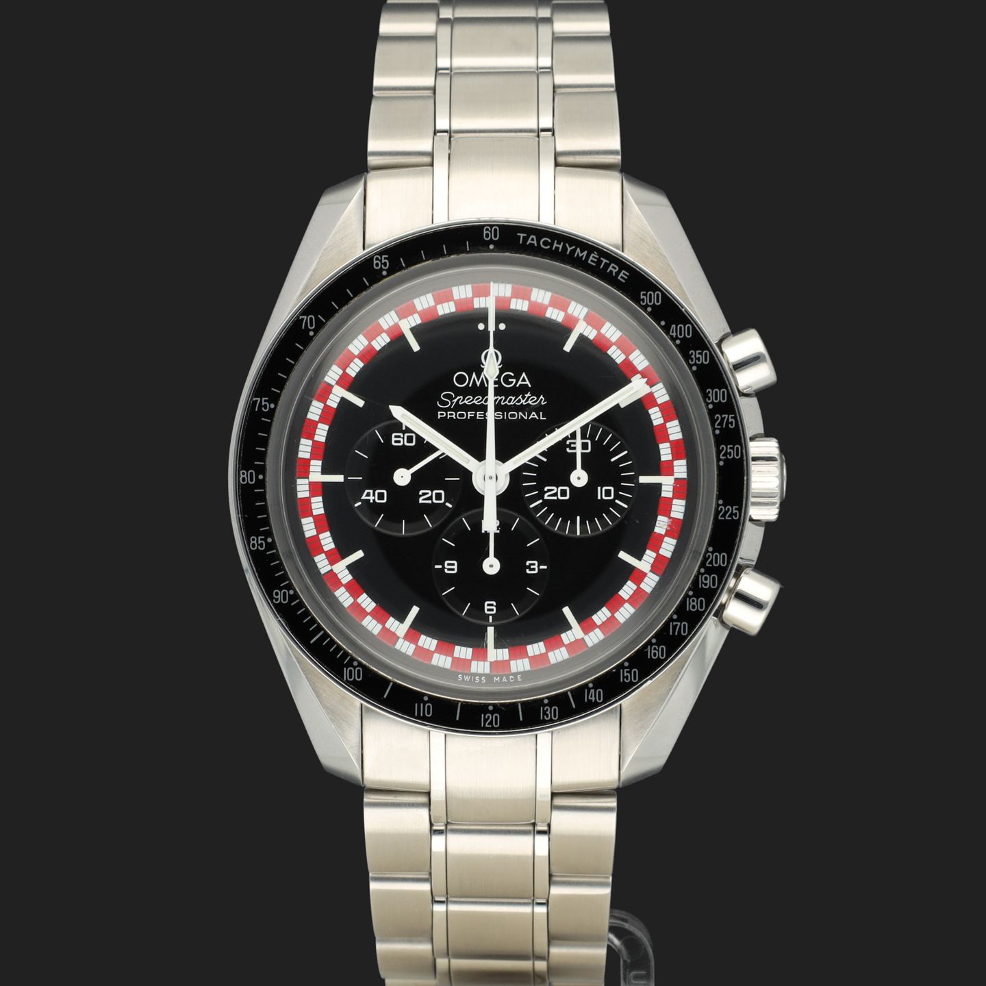 Omega Speedmaster Professional Moonwatch 311.30.42.30.01.004 (2017) - Black dial 42 mm Steel case (3/8)