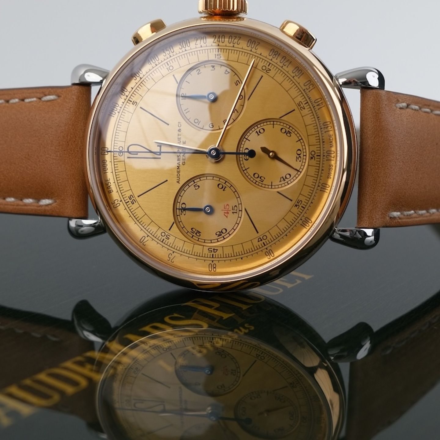 Audemars Piguet (re)Master 26595SR.OO.A032VE.01 - (4/8)