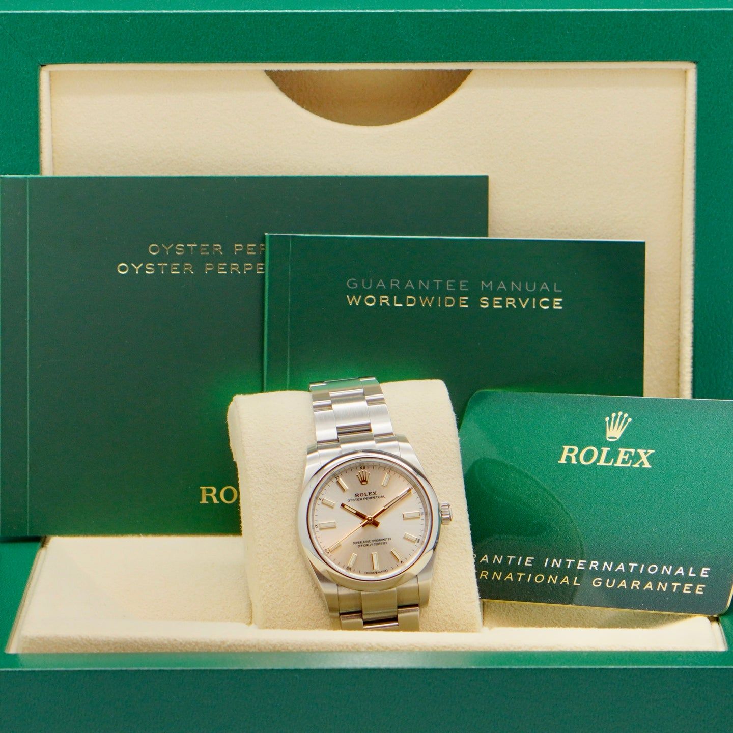 Rolex Oyster Perpetual 34 124200 (2022) - Zilver wijzerplaat 34mm Staal (5/7)