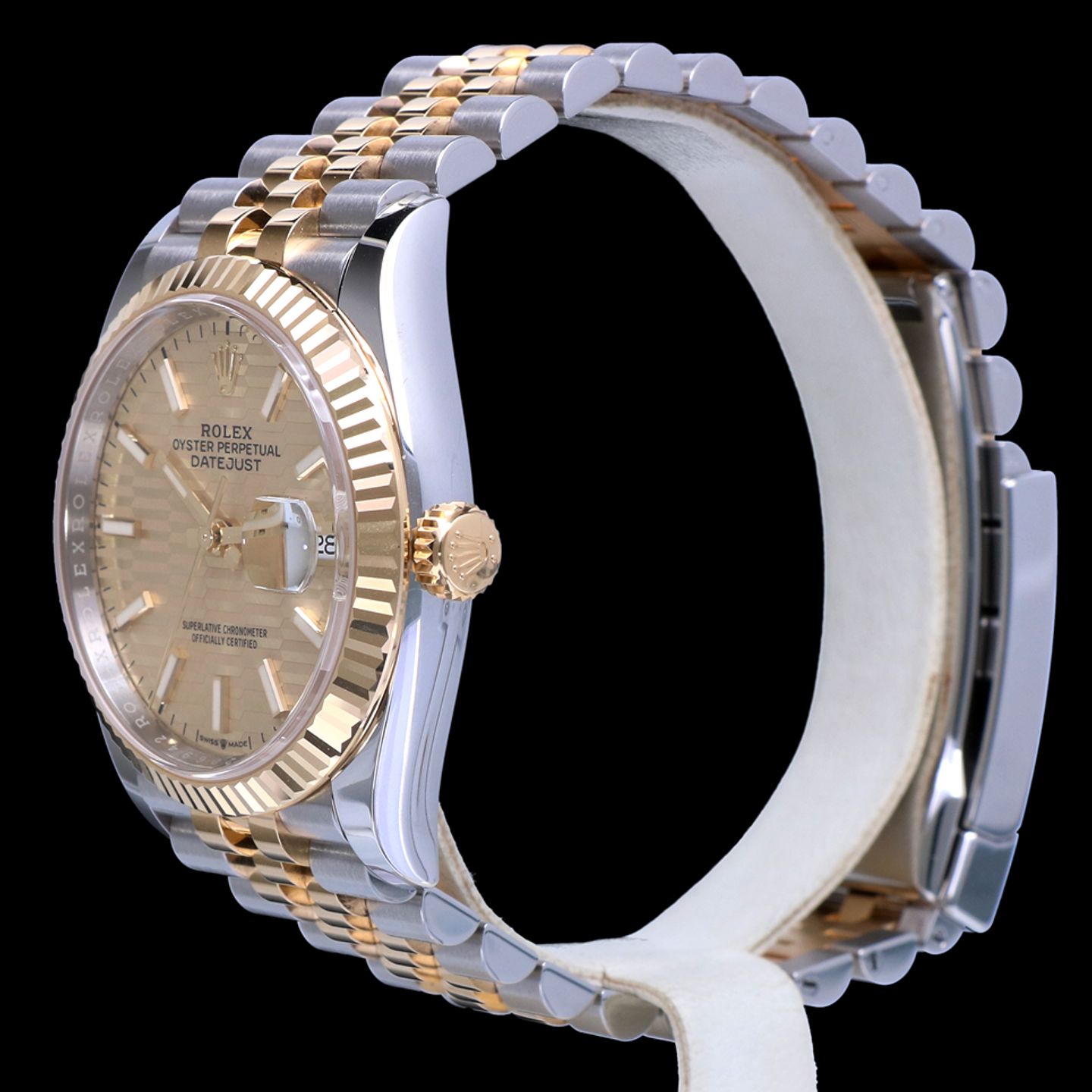 Rolex Datejust 36 126233 (2022) - Champagne dial 36 mm Steel case (3/8)