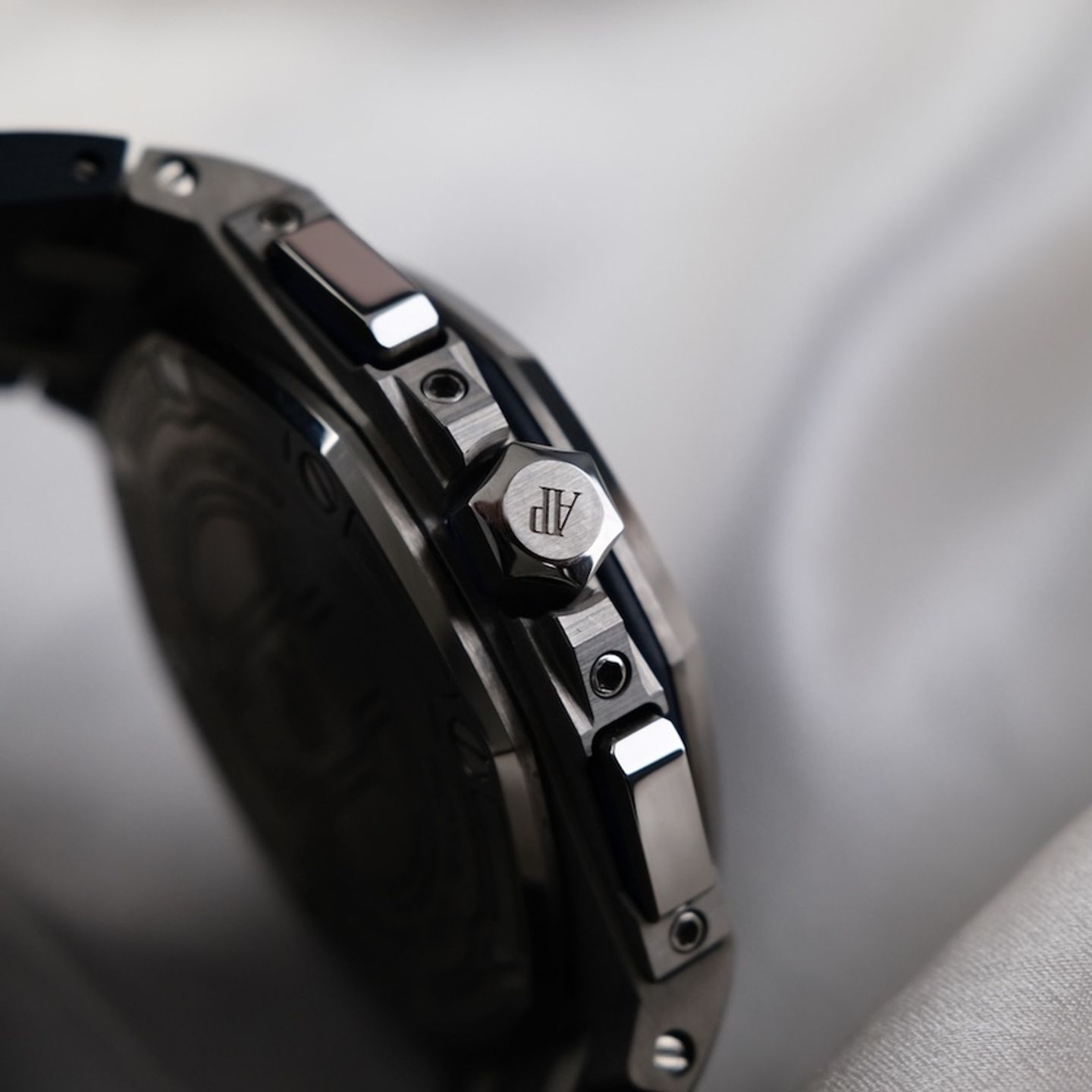 Audemars Piguet Royal Oak Offshore 26480TI.OO.A027CA.01 - (7/8)