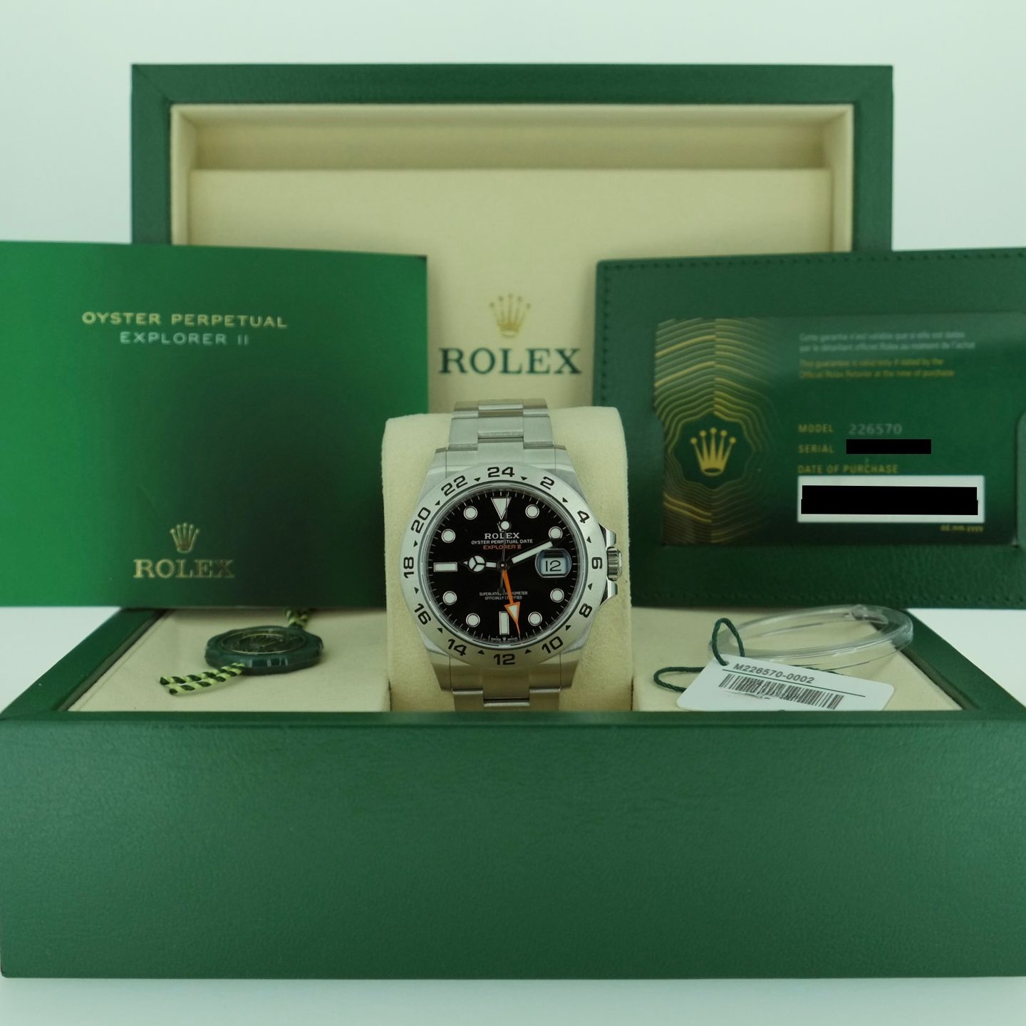 Rolex Explorer II 226570 (2025) - Black dial 42 mm Steel case (4/6)