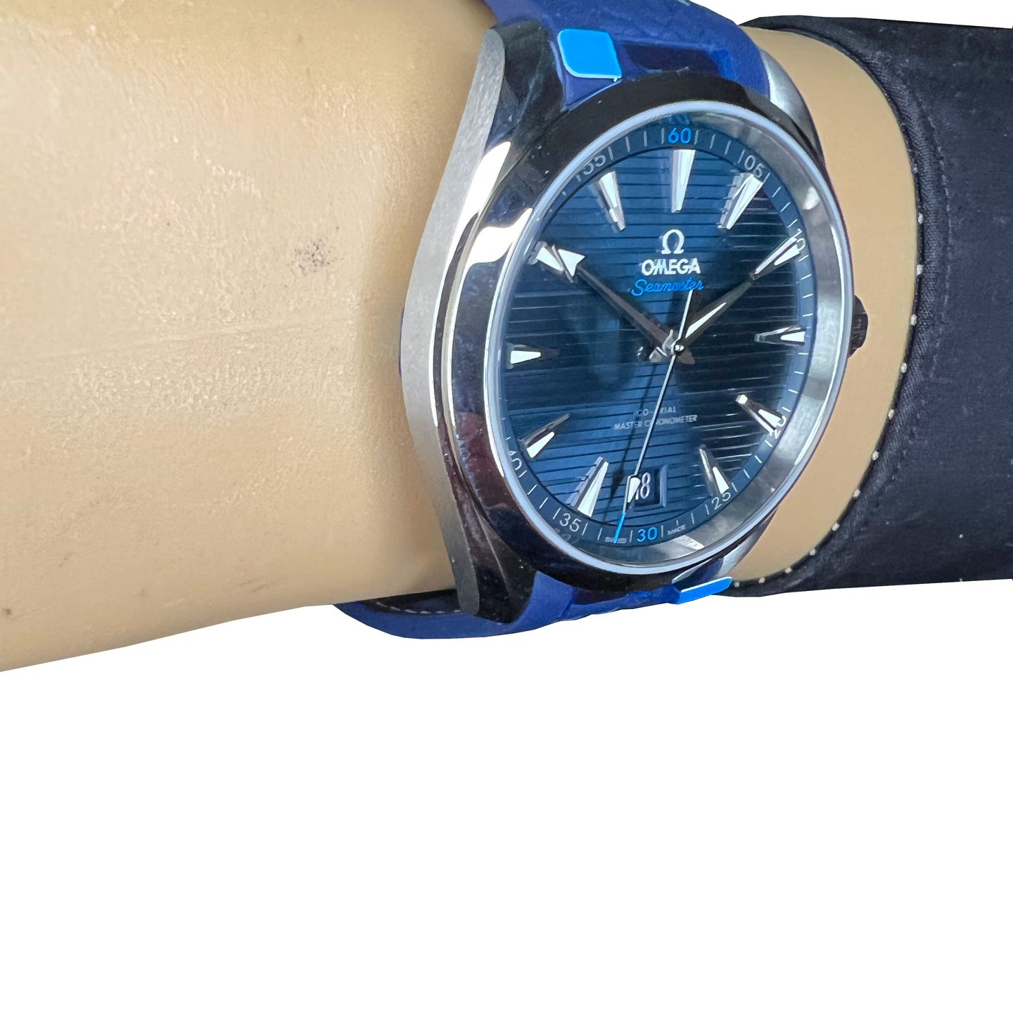 Omega Seamaster Aqua Terra 220.12.41.21.03.001 (2021) - Blue dial 41 mm Steel case (6/8)