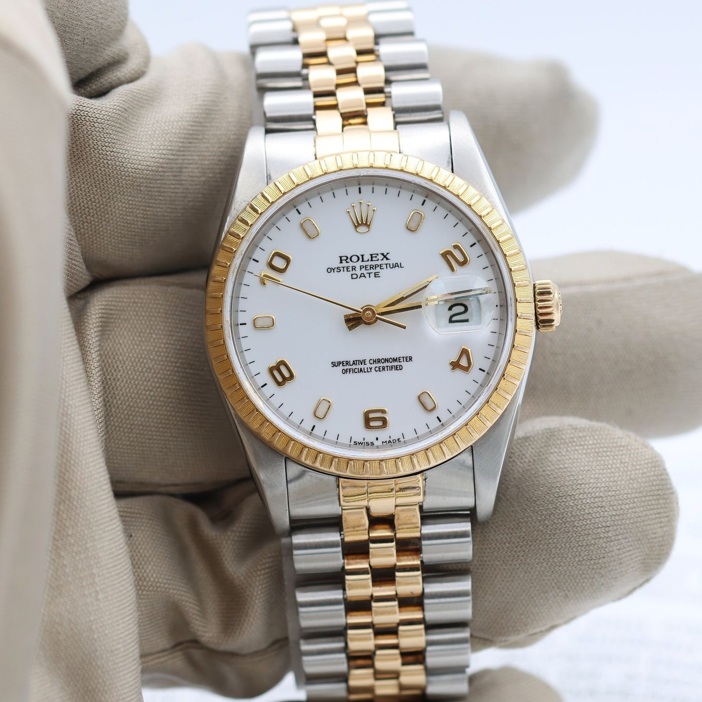 Rolex Oyster Perpetual Date 15233 - (7/8)