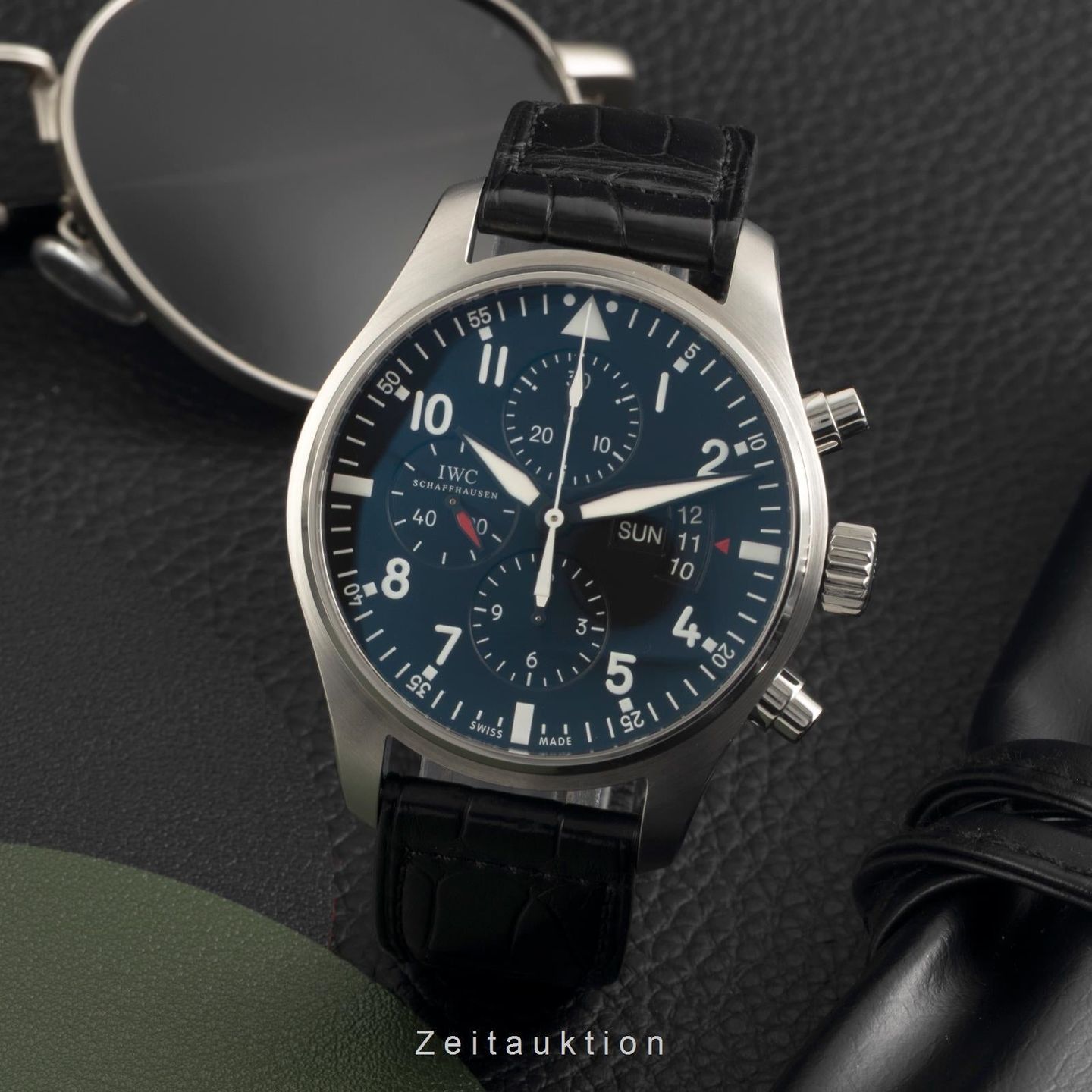 IWC Pilot Chronograph IW377701 - (3/8)