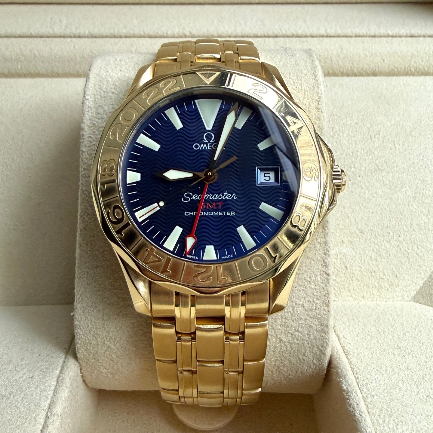 Omega Seamaster Diver 300 M 2134.80.00 (2001) - Blauw wijzerplaat 41mm Geelgoud (1/7)