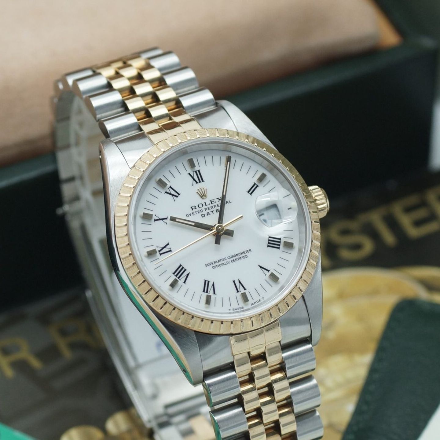 Rolex Oyster Perpetual Date 15223 - (3/8)