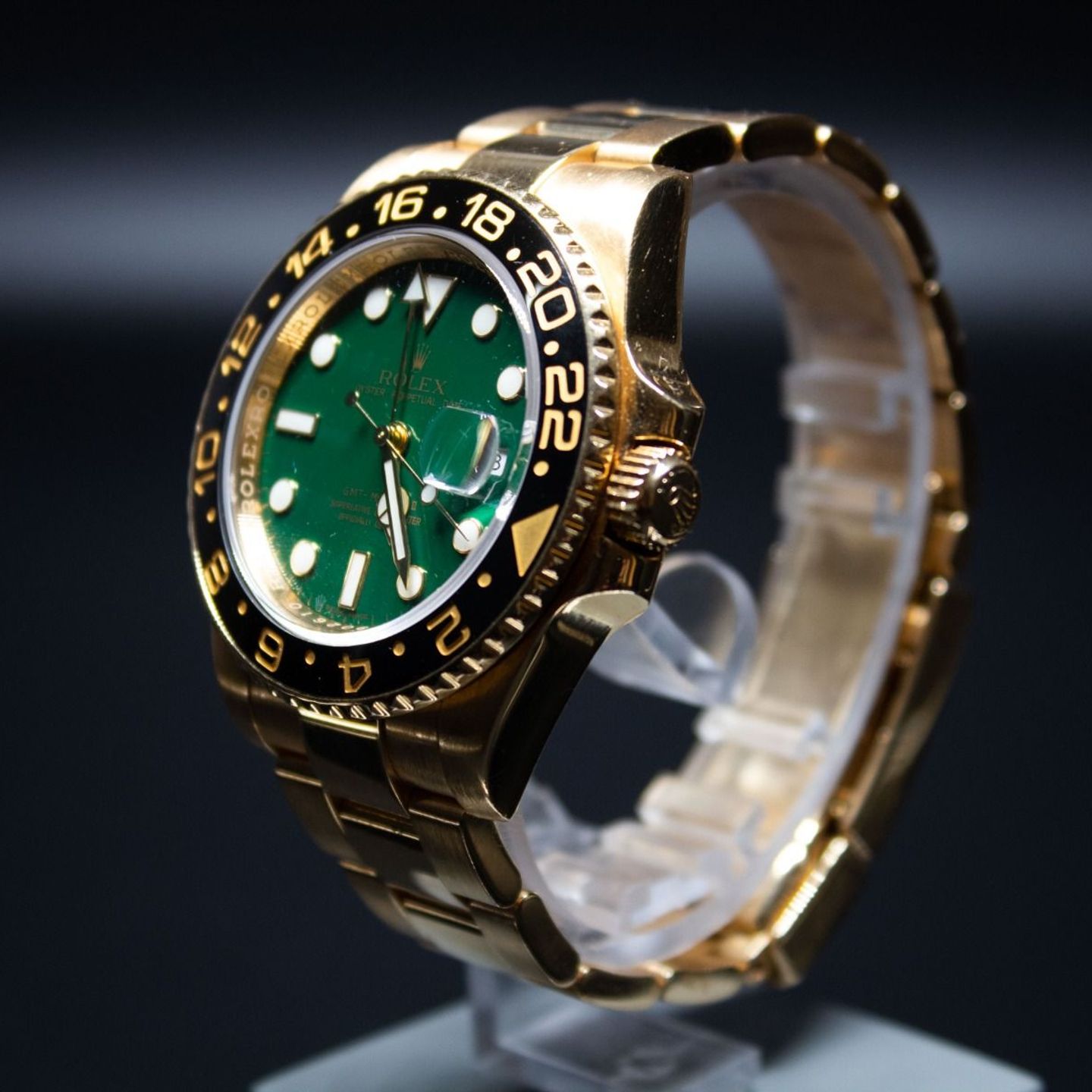 Rolex GMT-Master II 116718LN (2024) - Green dial 40 mm Yellow Gold case (1/8)