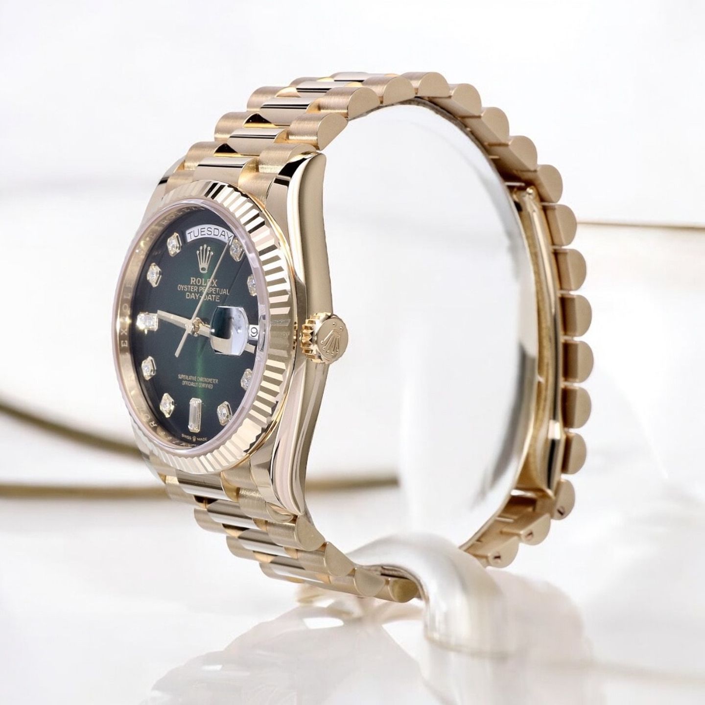 Rolex Day-Date 36 128238 (2022) - Orange dial 36 mm Yellow Gold case (3/7)