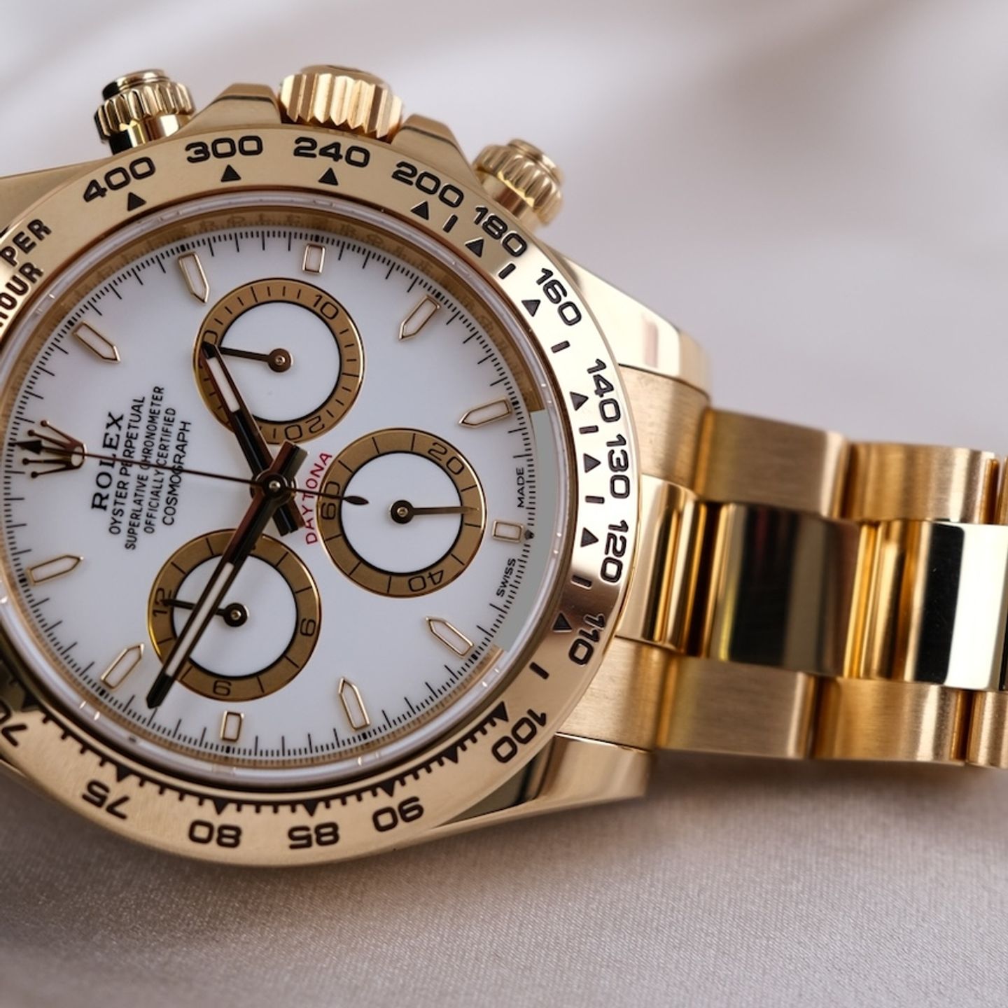 Rolex Daytona 126508 - (4/8)