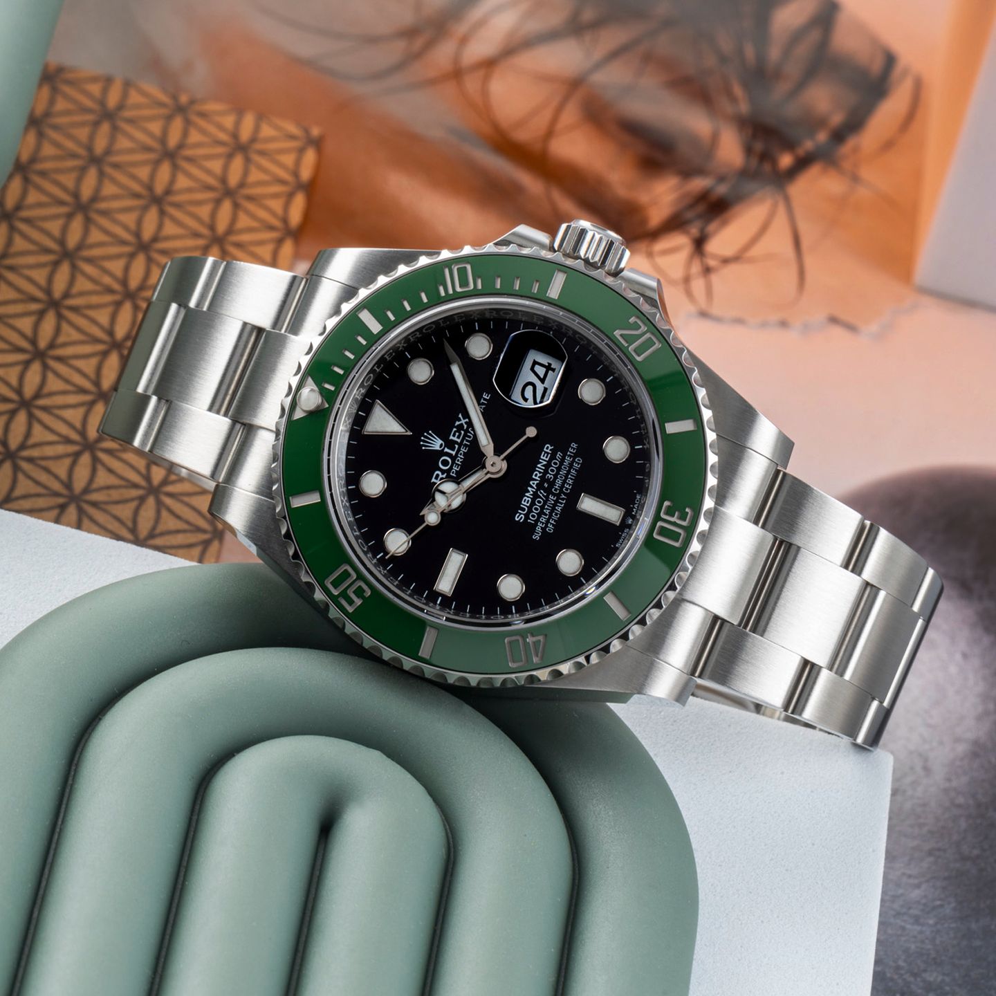 Rolex Submariner Date 126610LV (Onbekend (willekeurig serienummer)) - Zwart wijzerplaat 41mm Staal (2/8)