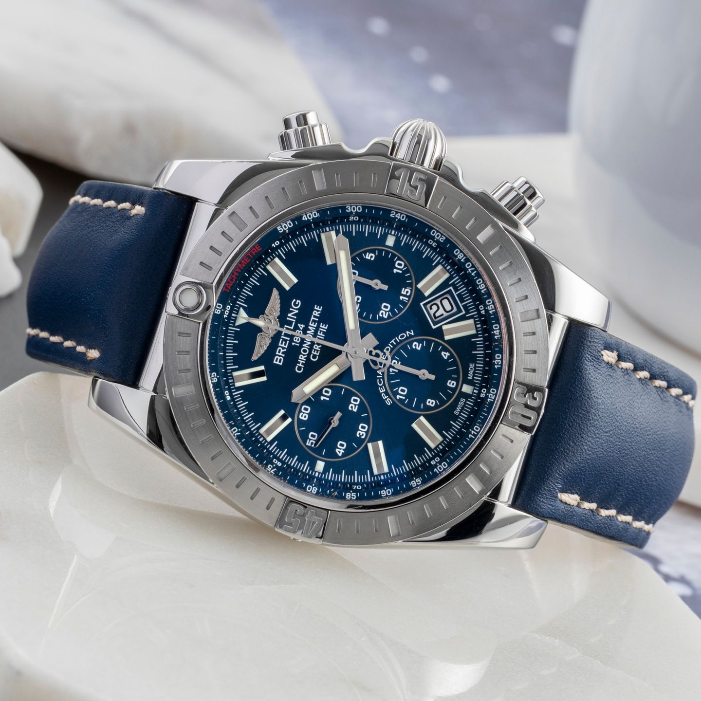Breitling Chronomat 44 AB0115 (2019) - 44 mm Steel case (2/8)