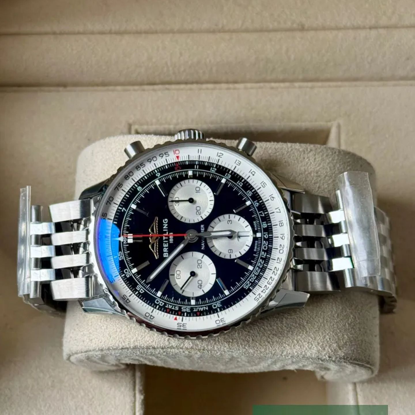 Breitling Navitimer 1 B01 Chronograph AB0138211B1A1 - (5/7)