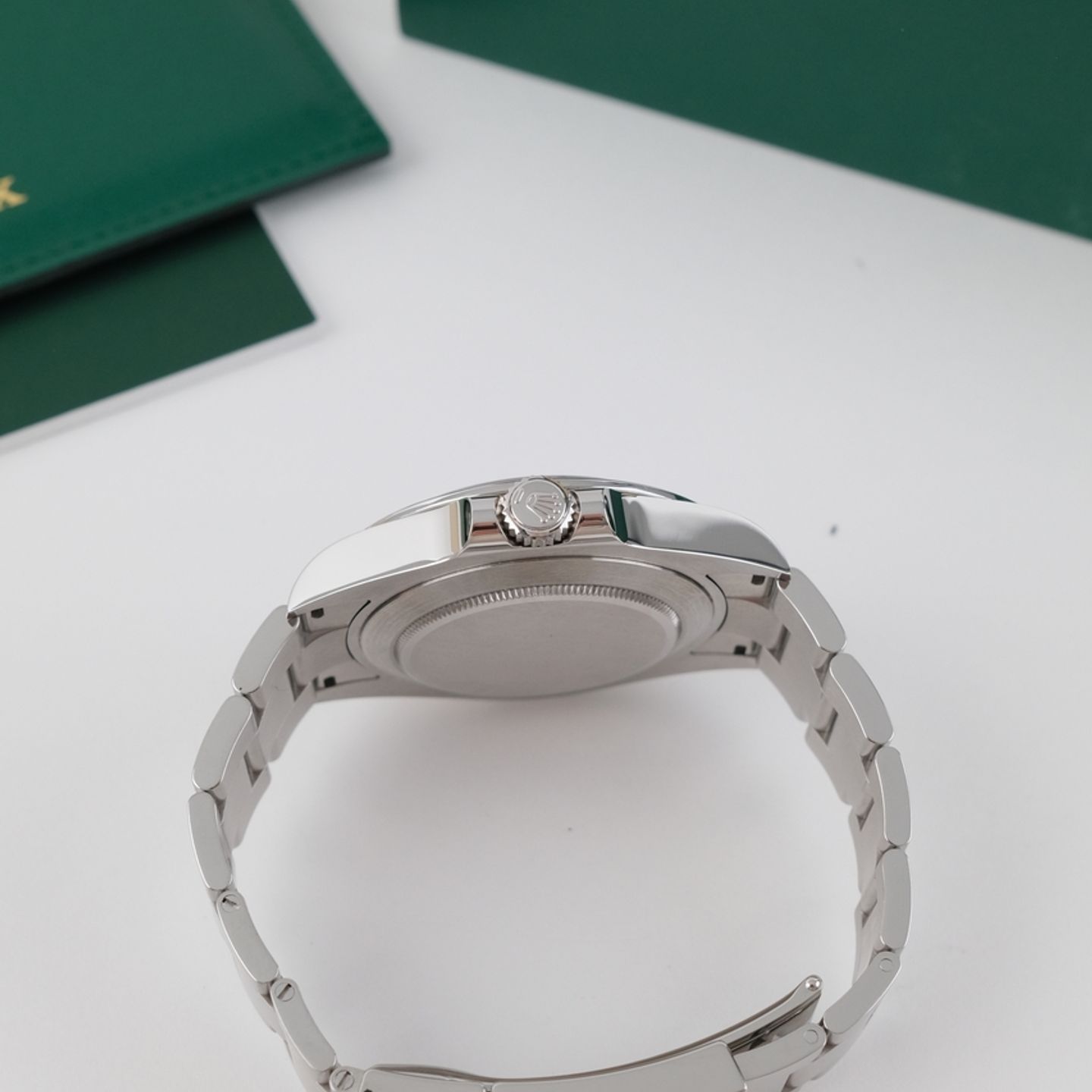 Rolex Explorer II 226570 (2023) - 42mm Staal (6/8)