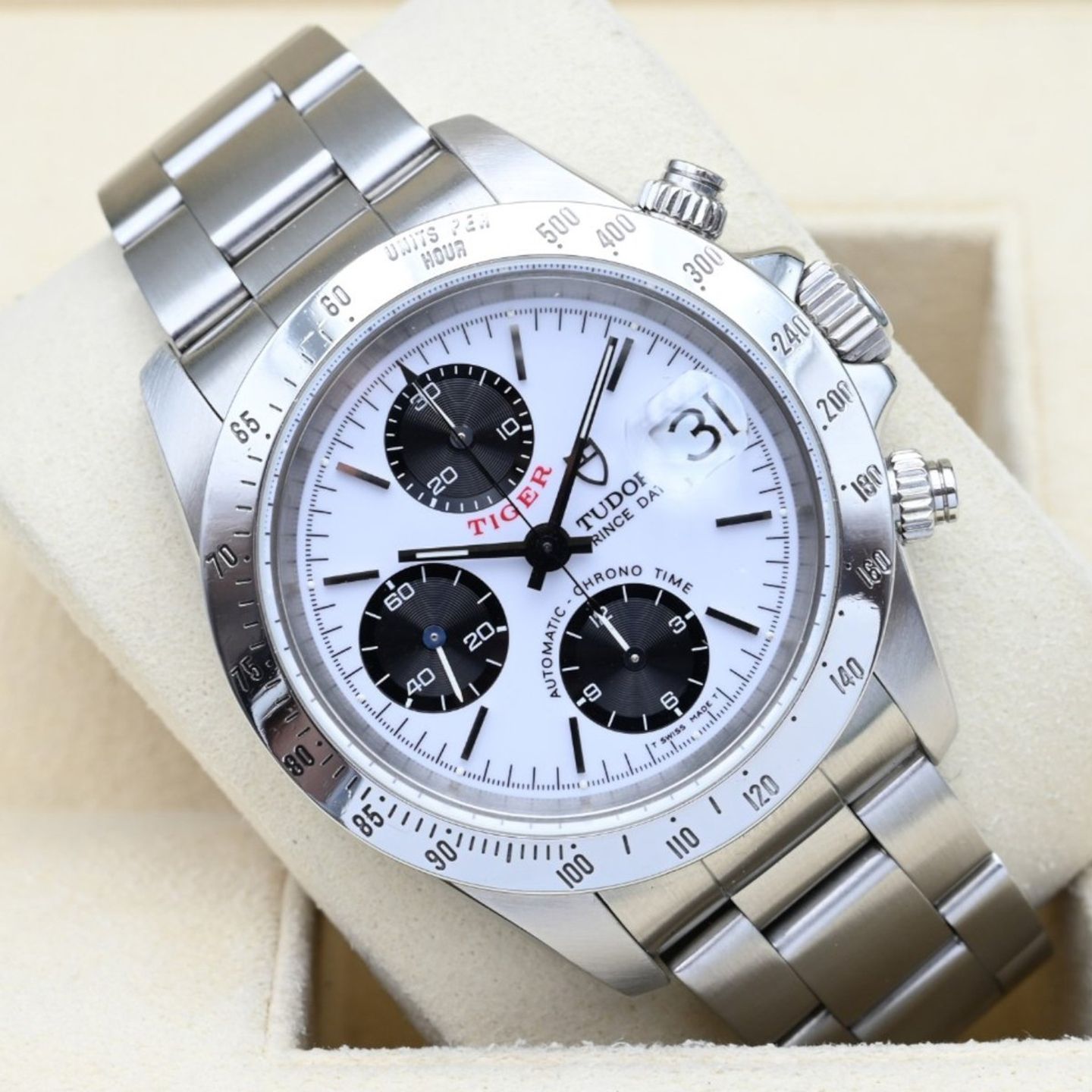 Tudor Prince Date 79280 - (1/8)