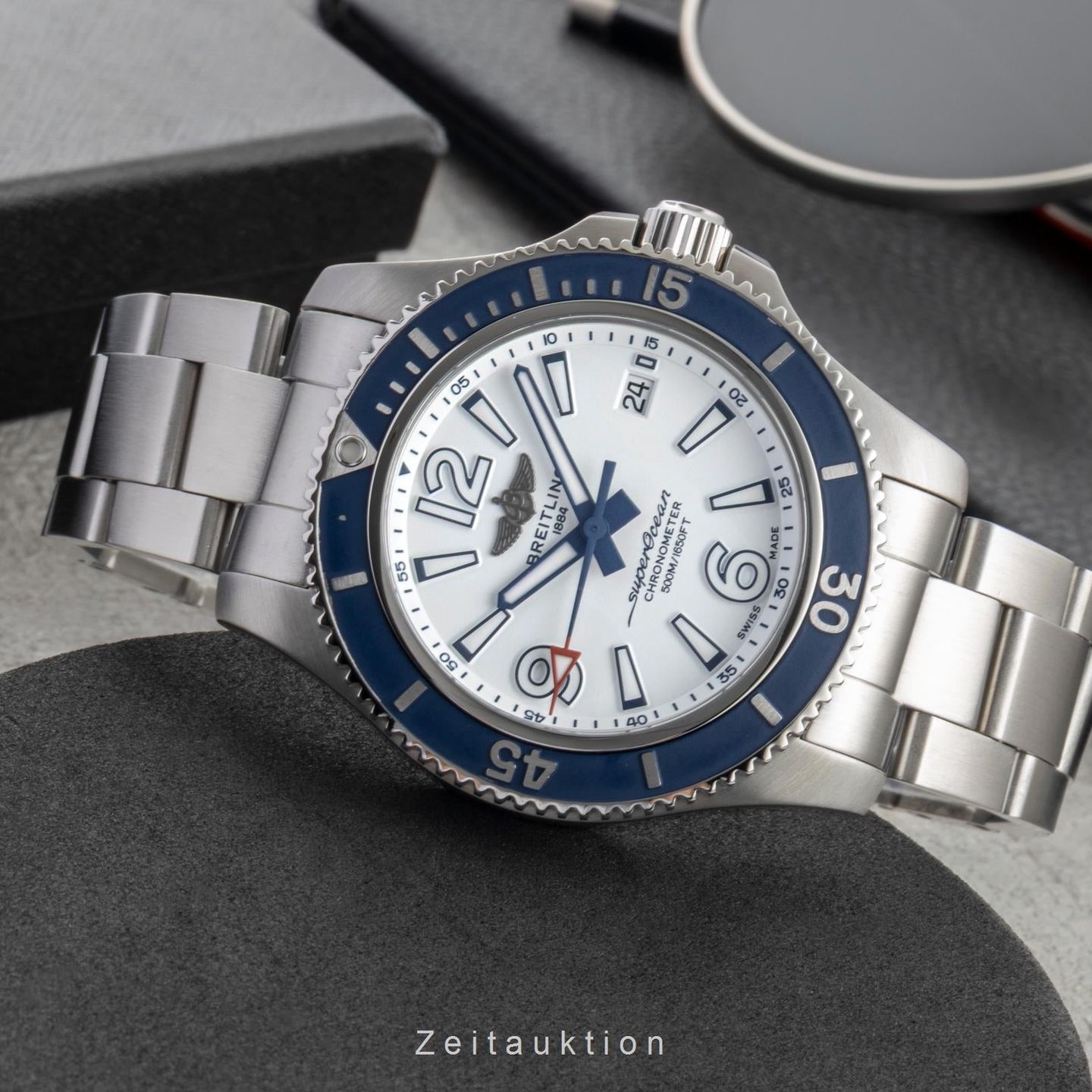 Breitling Superocean 42 A17366 (2019) - 42mm Staal (2/8)