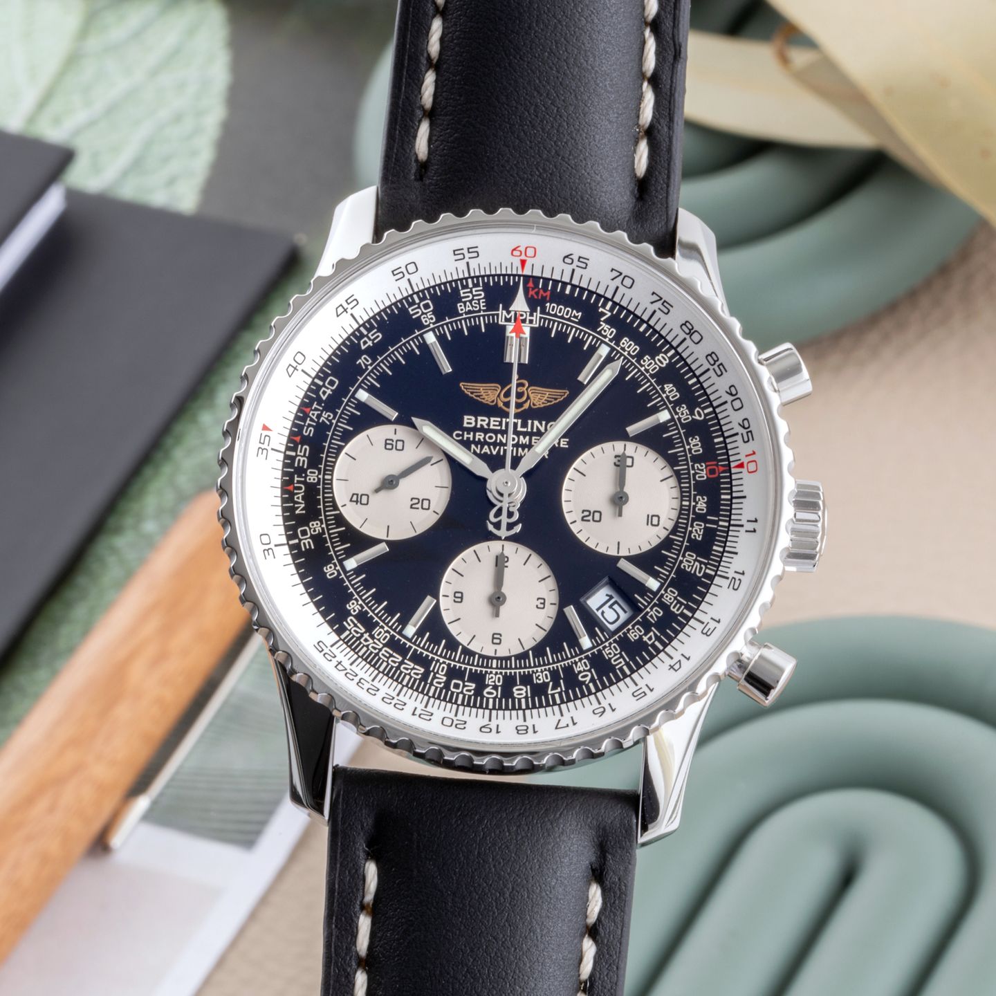 Breitling Navitimer A23322 (Unknown (random serial)) - 42 mm Steel case (3/8)