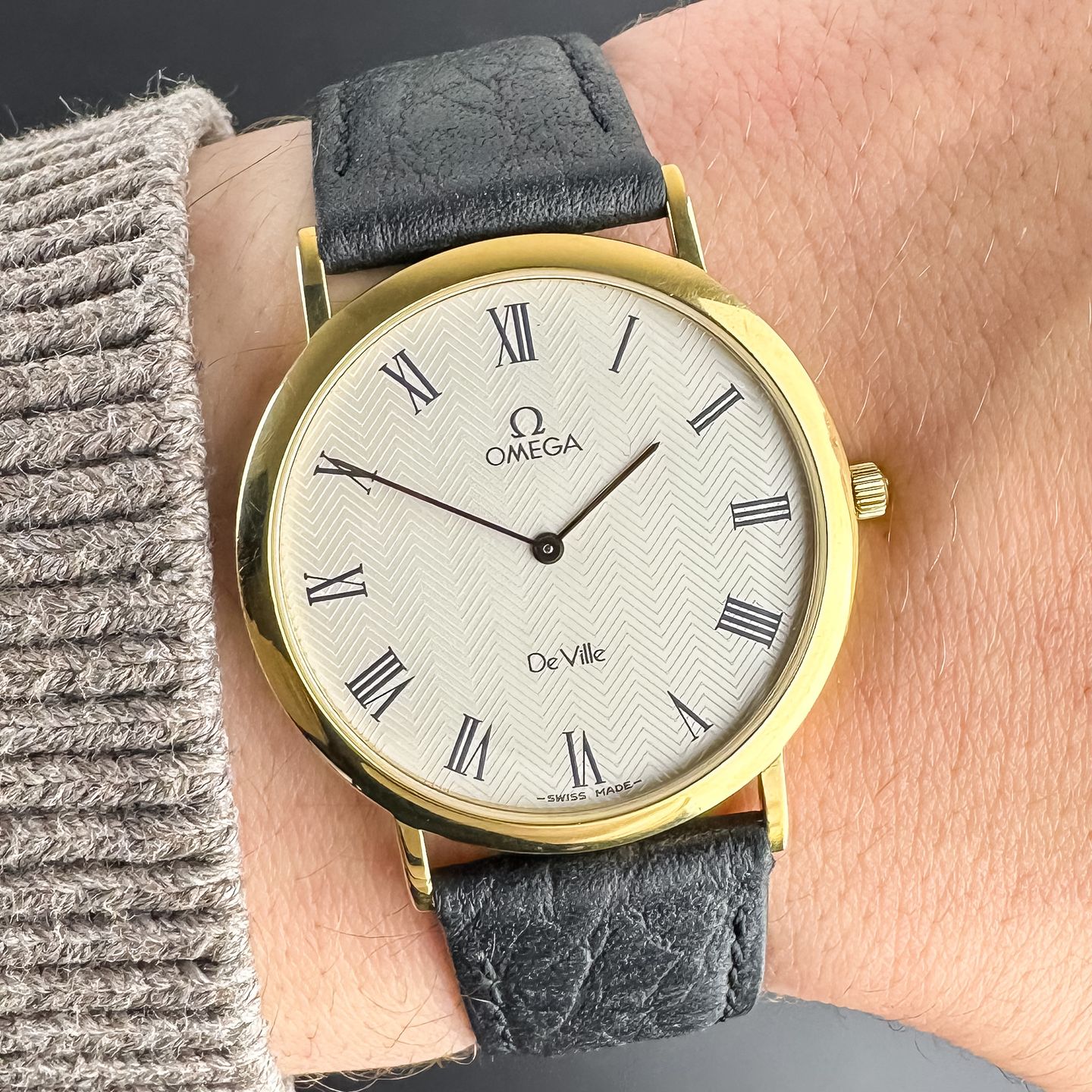 Omega De Ville 195.0075 (1982) - White dial 37 mm Steel case (2/8)