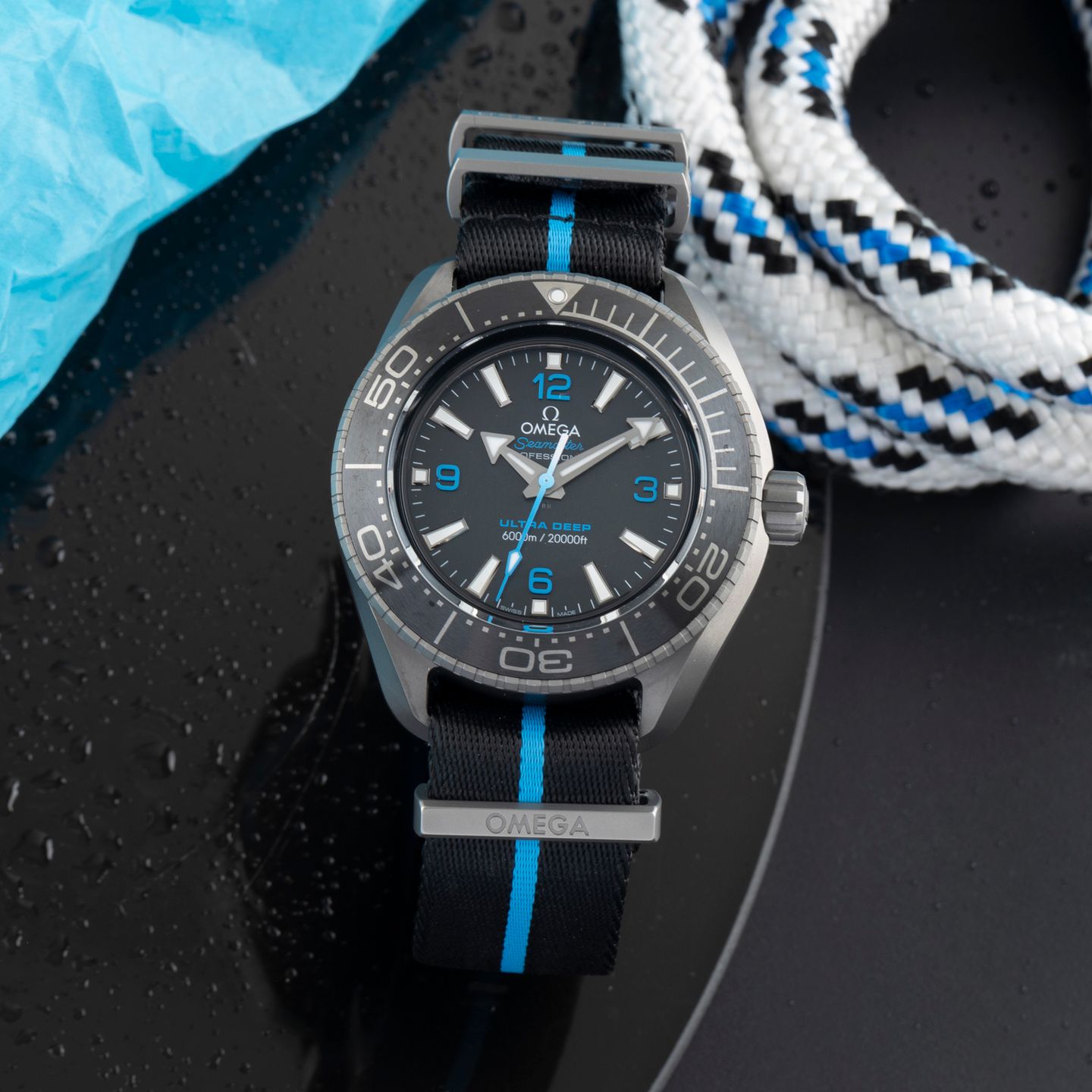 Omega Seamaster Planet Ocean 215.92.46.21.01.001 (2022) - Black dial 46 mm Titanium case (1/8)