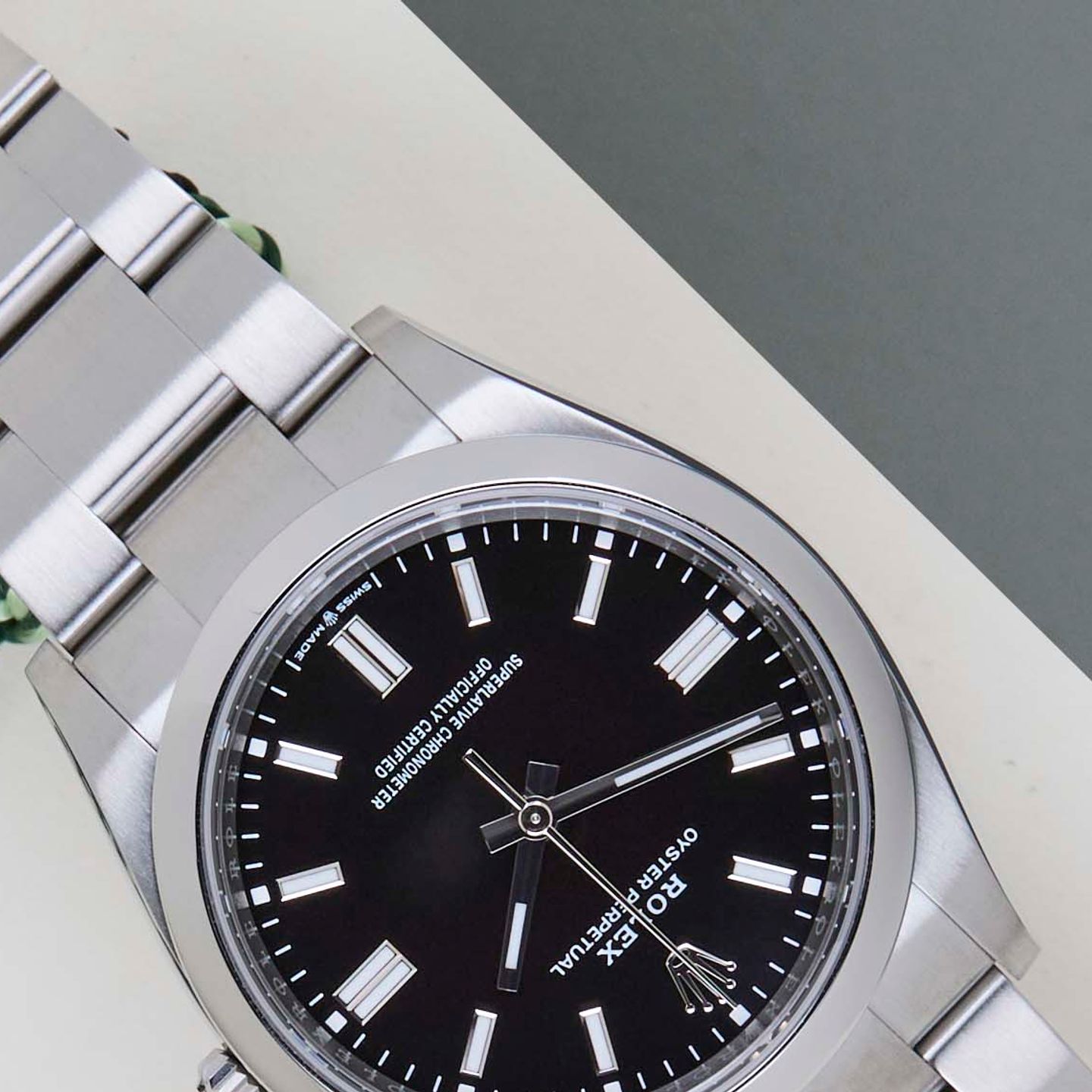 Rolex Oyster Perpetual 36 126000 - (4/8)
