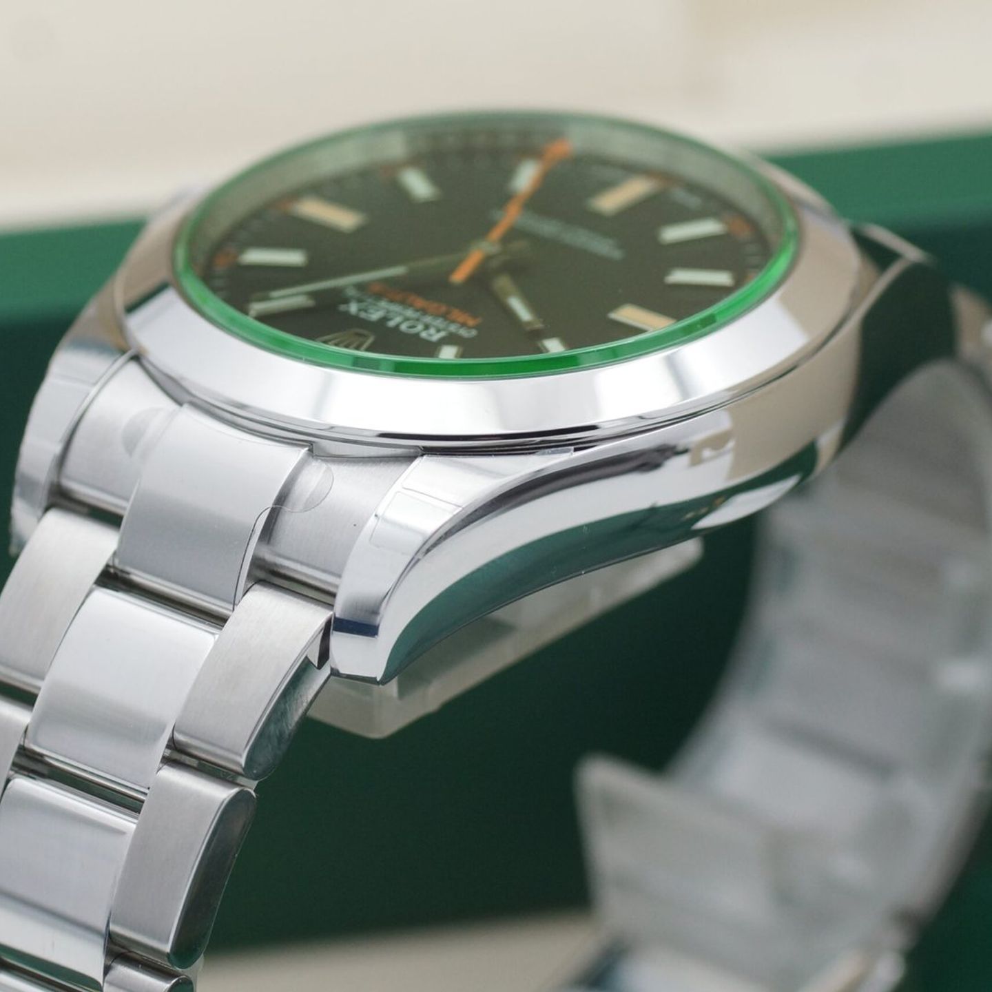 Rolex Milgauss 116400GV (Onbekend (willekeurig serienummer)) - Zwart wijzerplaat 40mm Staal (6/8)
