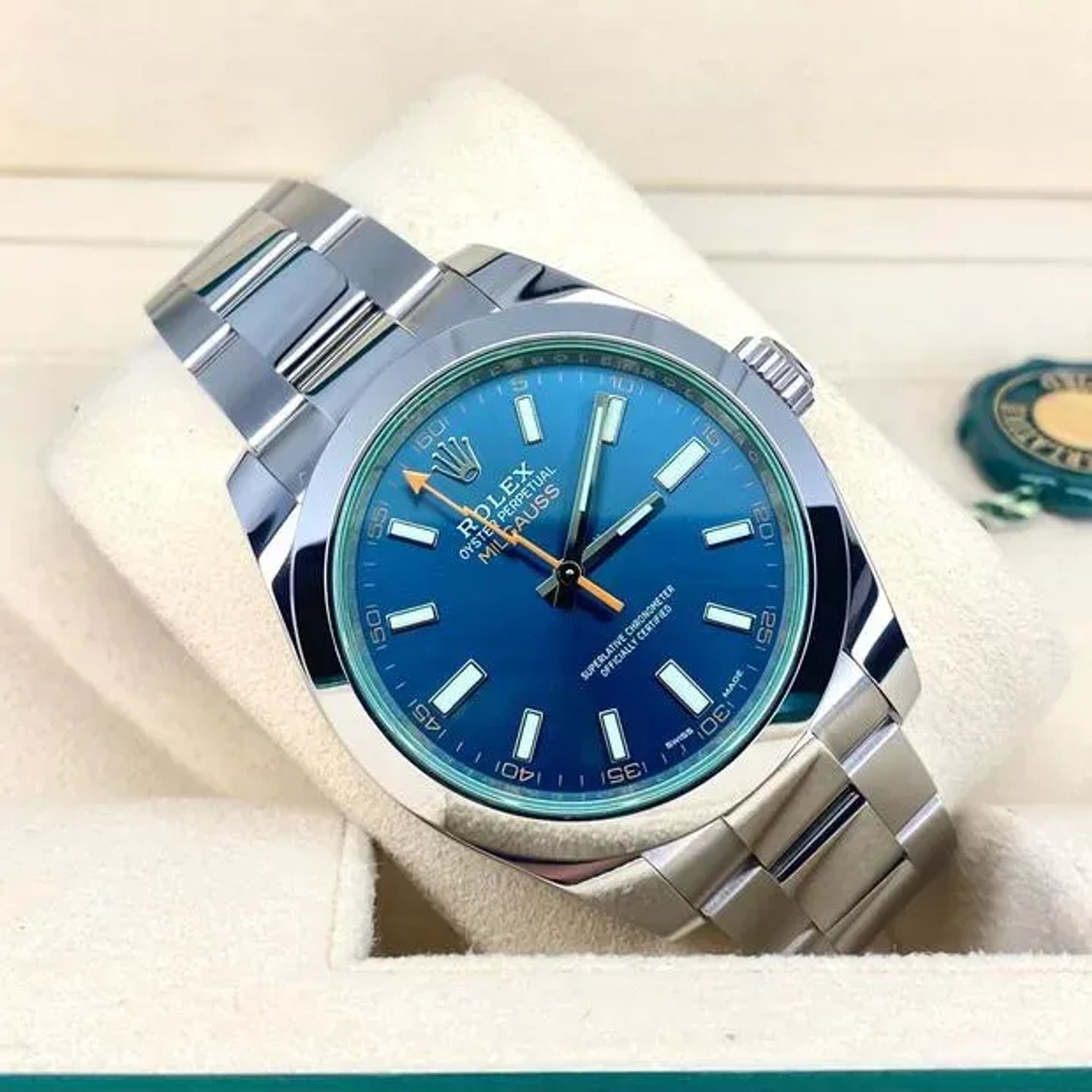 Rolex Milgauss 116400GV - (3/5)