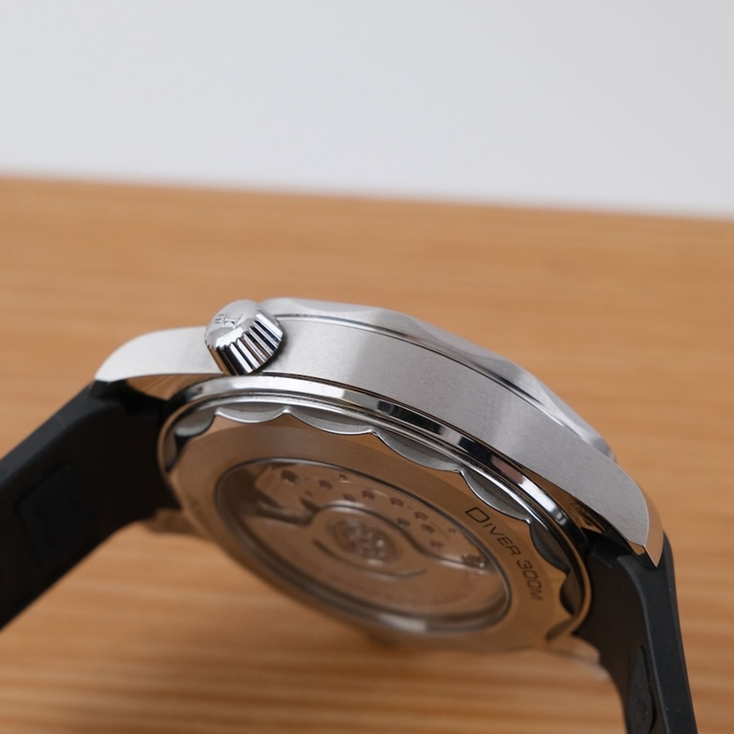 Omega Seamaster Diver 300 M 210.32.42.20.01.001 (2023) - Zwart wijzerplaat 42mm Staal (6/8)