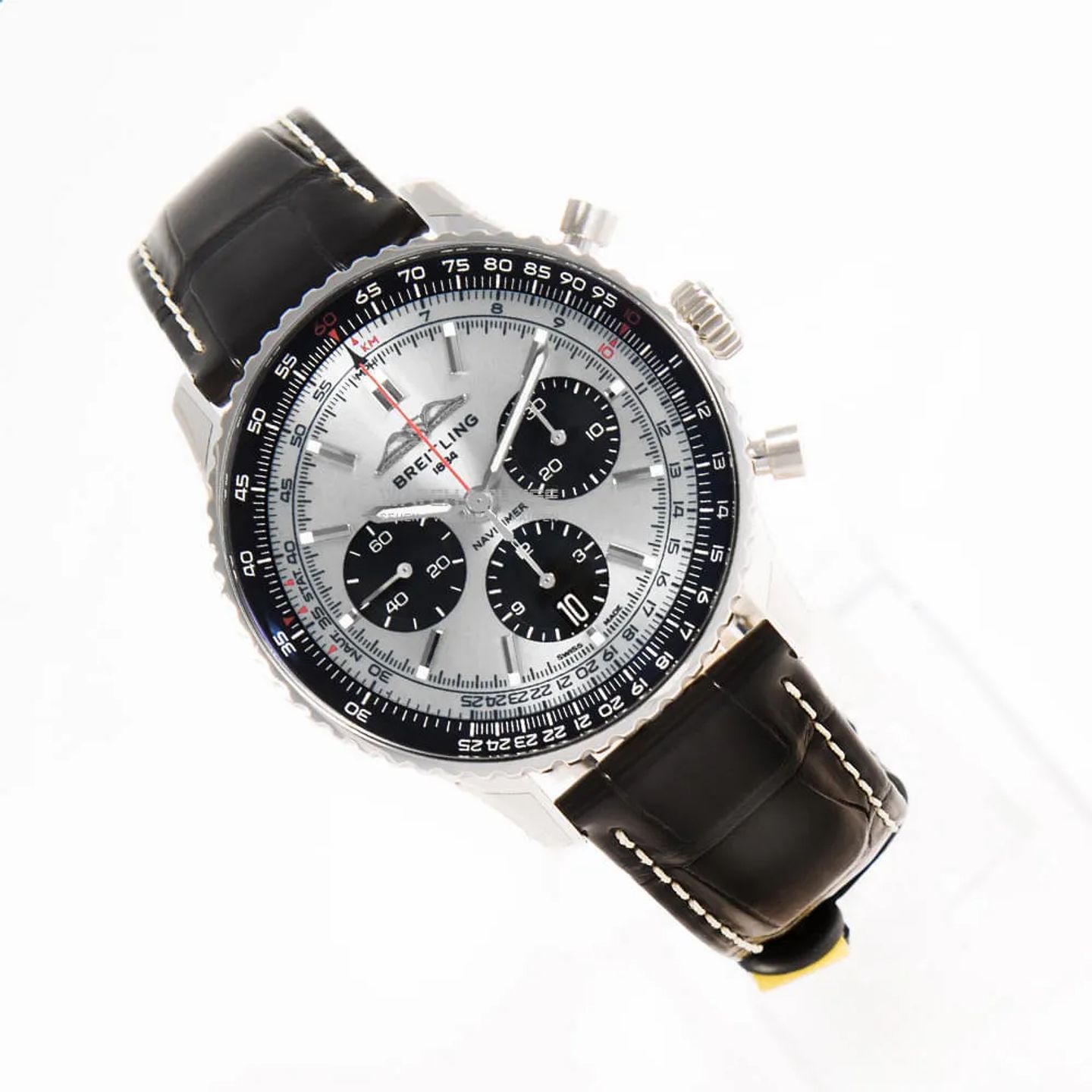 Breitling Navitimer 1 B01 Chronograph AB0138241G1P1 (2026) - Silver dial 43 mm Steel case (2/8)