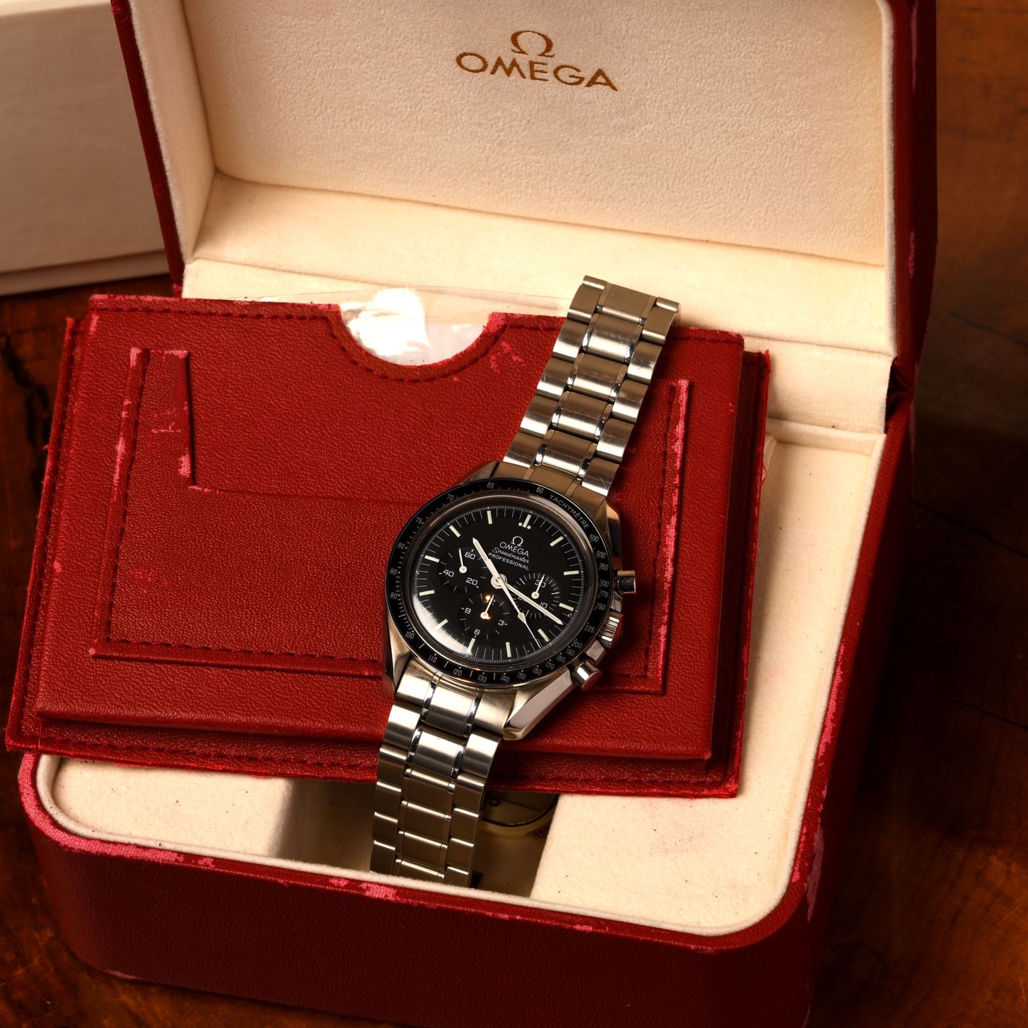 Omega Speedmaster Professional Moonwatch 3570.50.00 (2007) - Black dial 42 mm Steel case (5/5)