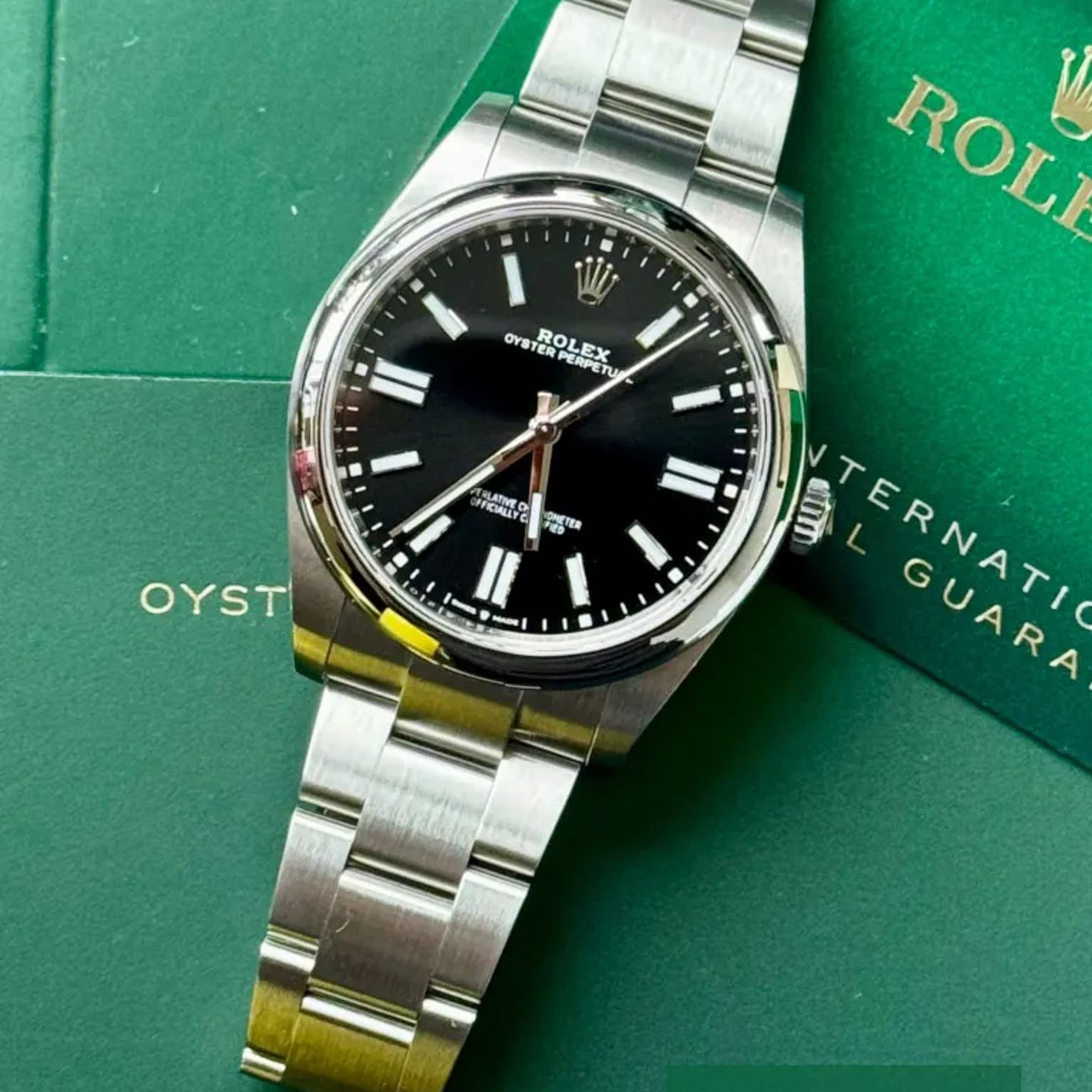 Rolex Oyster Perpetual 41 124300 - (8/8)