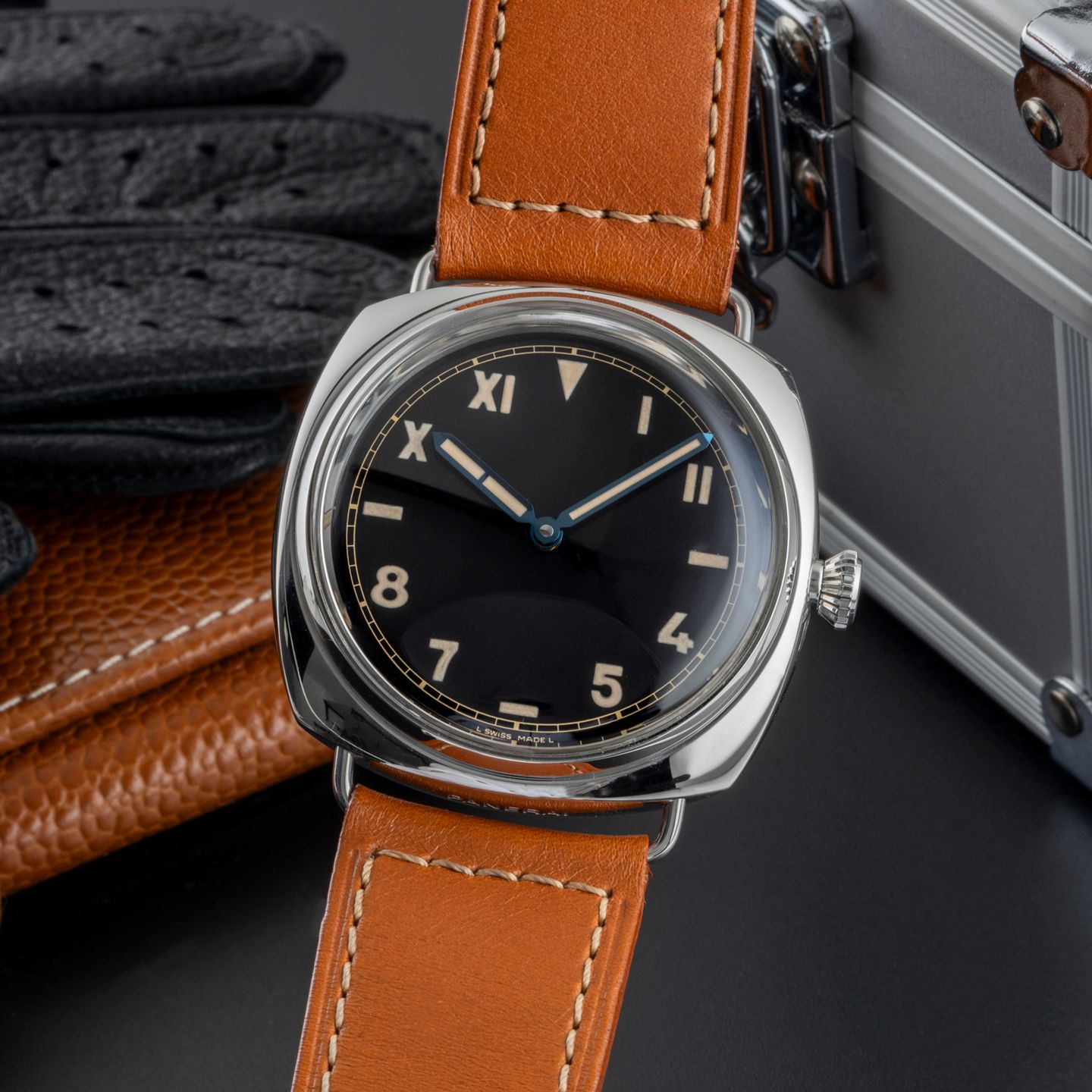 Panerai Special Editions PAM00249 (Unknown (random serial)) - Black dial 47 mm Steel case (3/8)