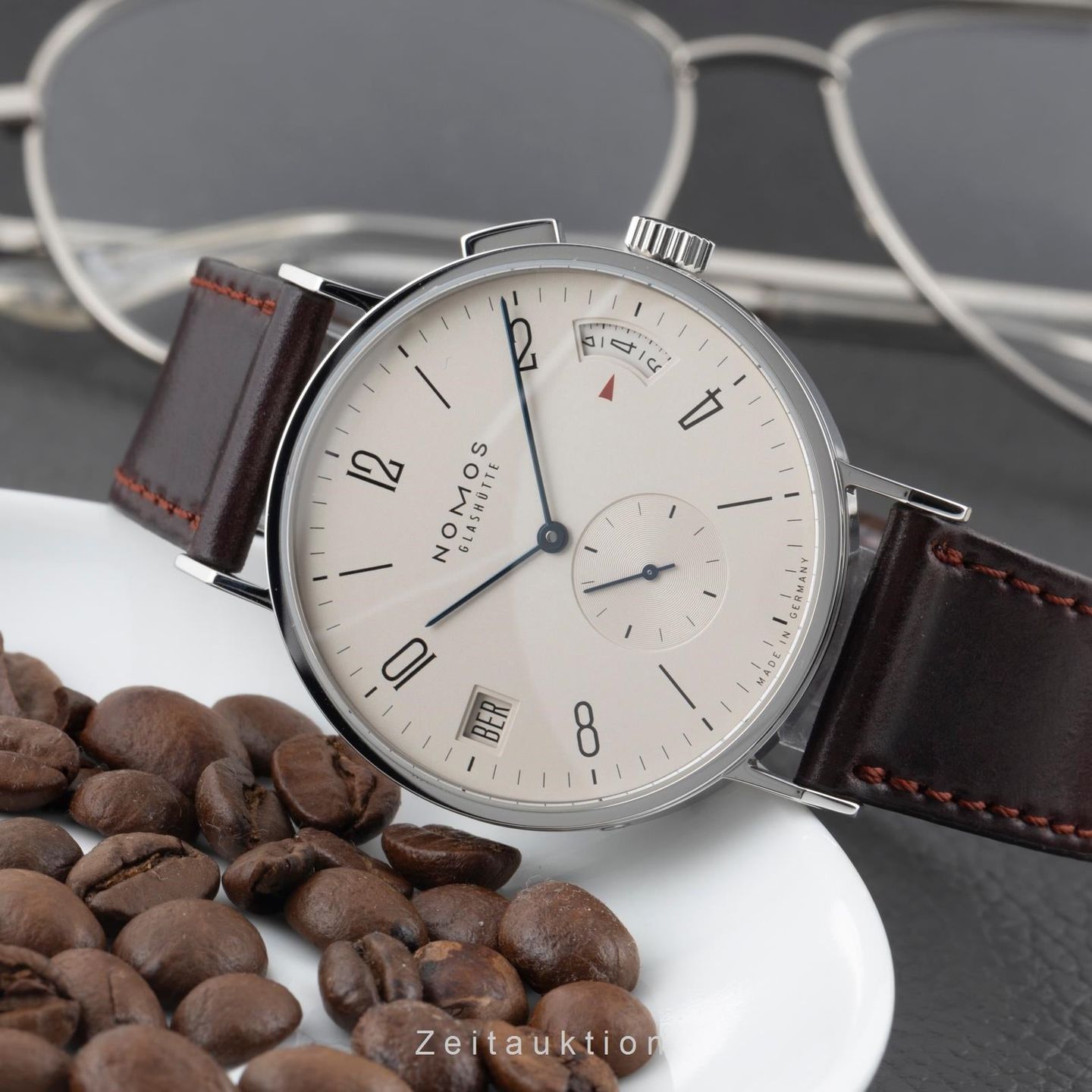 NOMOS Tangomat GMT 635 (Onbekend (willekeurig serienummer)) - Wit wijzerplaat 40mm Staal (2/8)