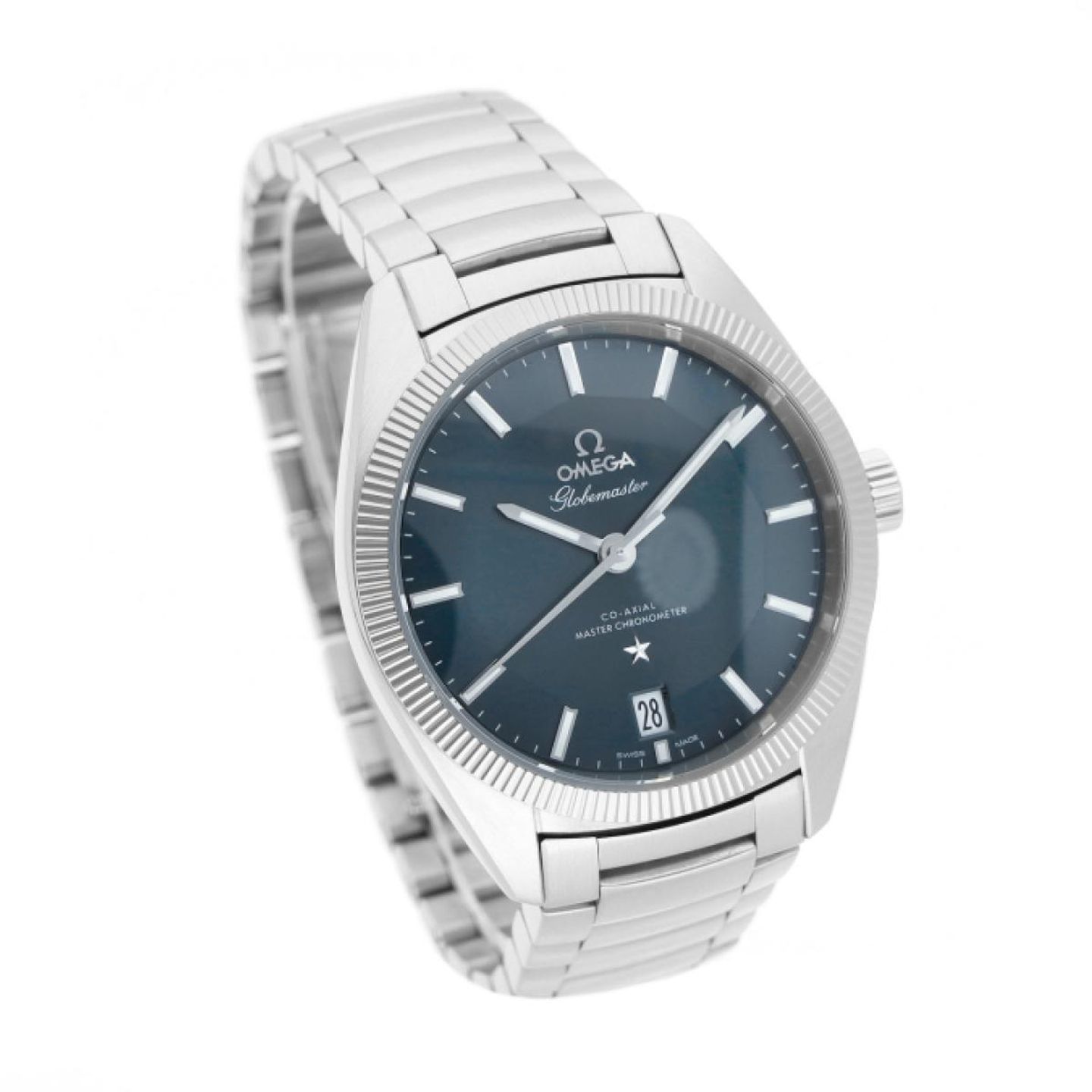 Omega Globemaster 130.30.39.21.02.001 (2018) - Silver dial 39 mm Steel case (3/5)