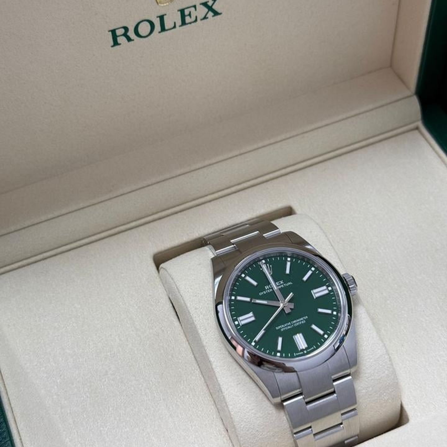 Rolex Oyster Perpetual 134300 - (4/10)