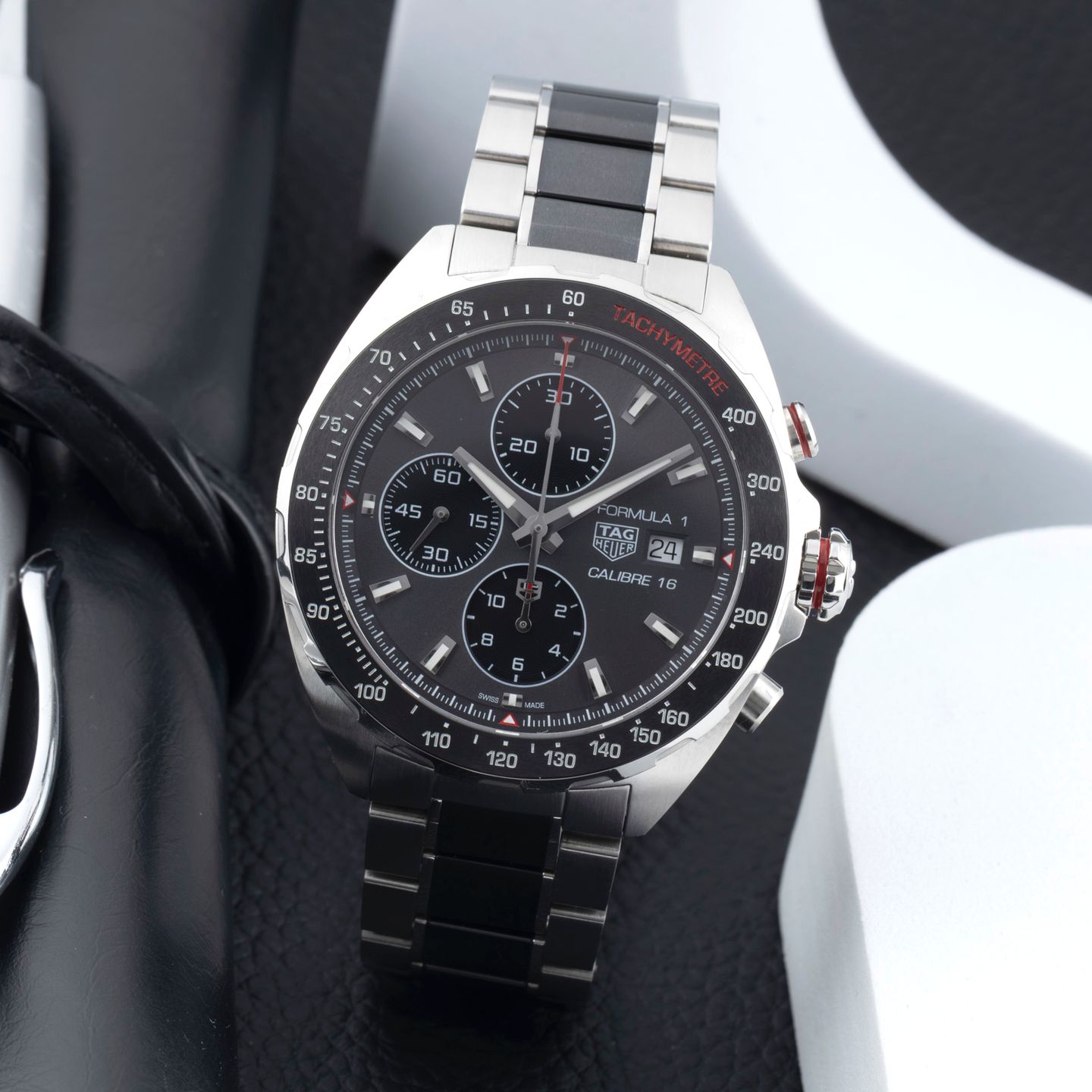 TAG Heuer Formula 1 Calibre 16 CAZ2012.BA0970 - (1/8)