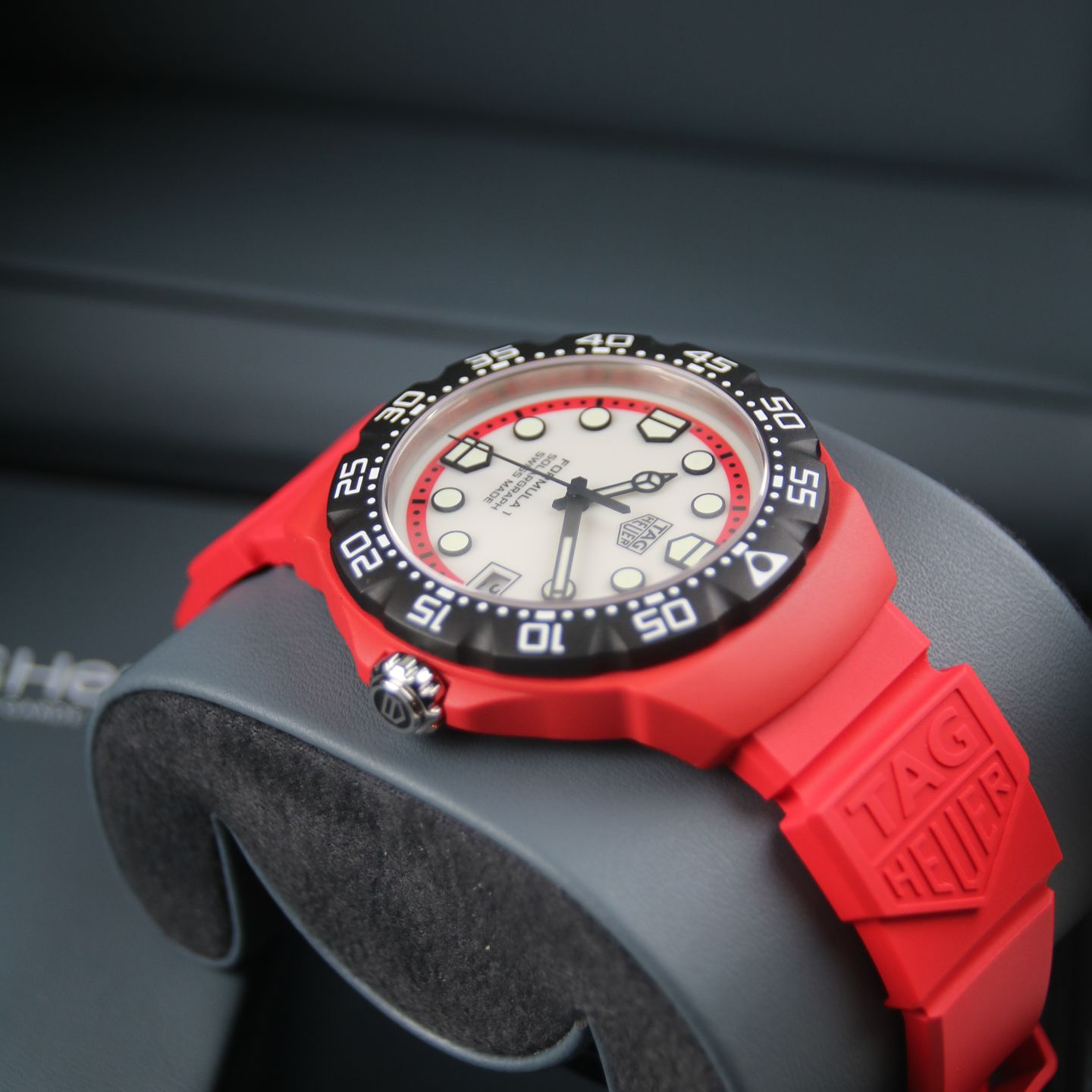 TAG Heuer Formula 1 WBY1161.FT8086 (2025) - White dial 38 mm Steel case (4/7)