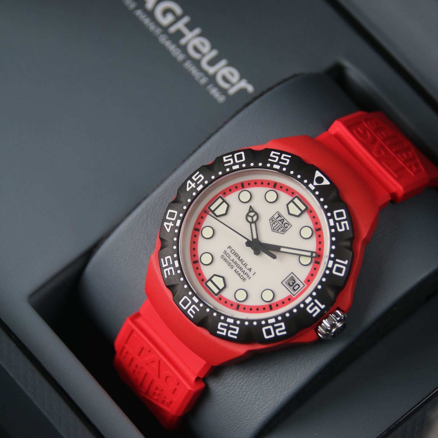 TAG Heuer Formula 1 WBY1161.FT8086 (2025) - White dial 38 mm Steel case (2/7)