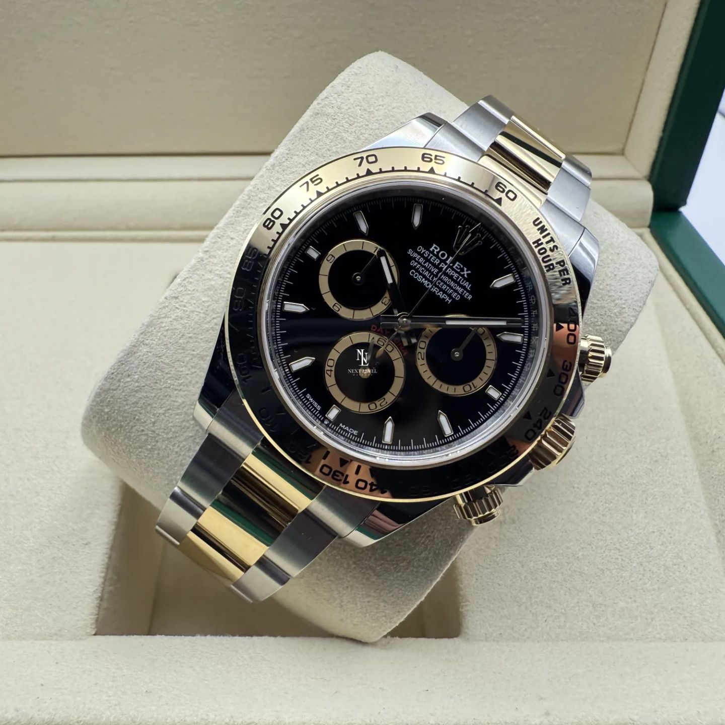 Rolex Daytona 126503 (2026) - 40mm Goud/Staal (3/8)